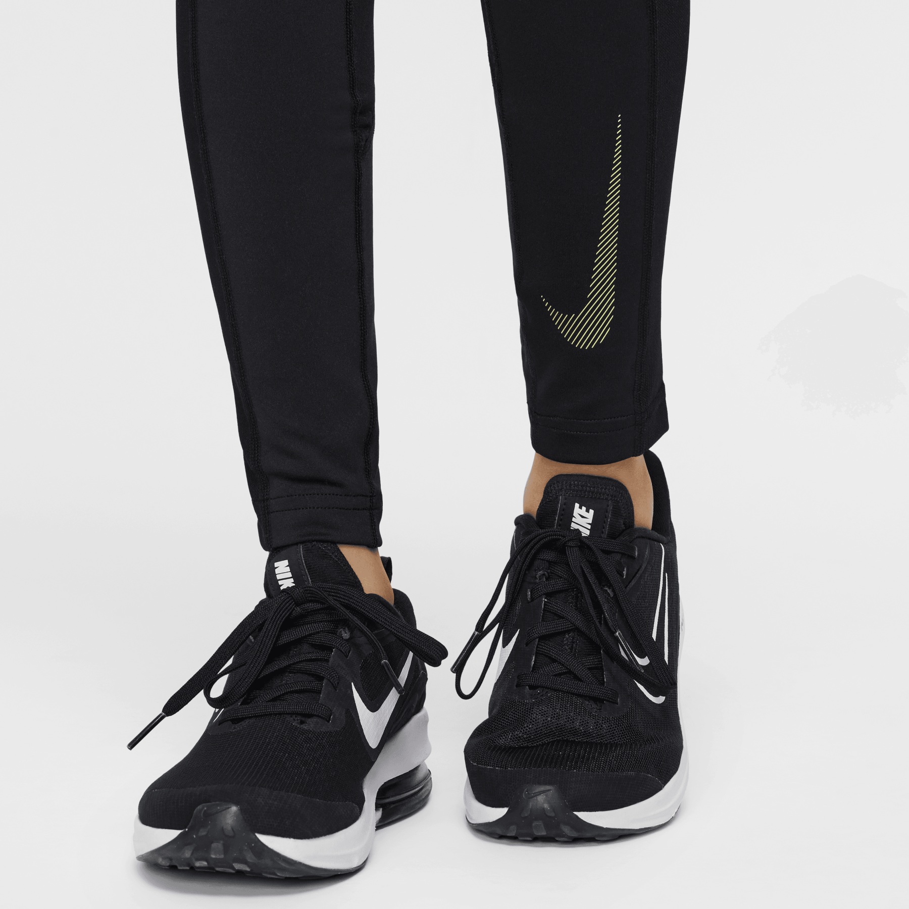 nike twist leggings