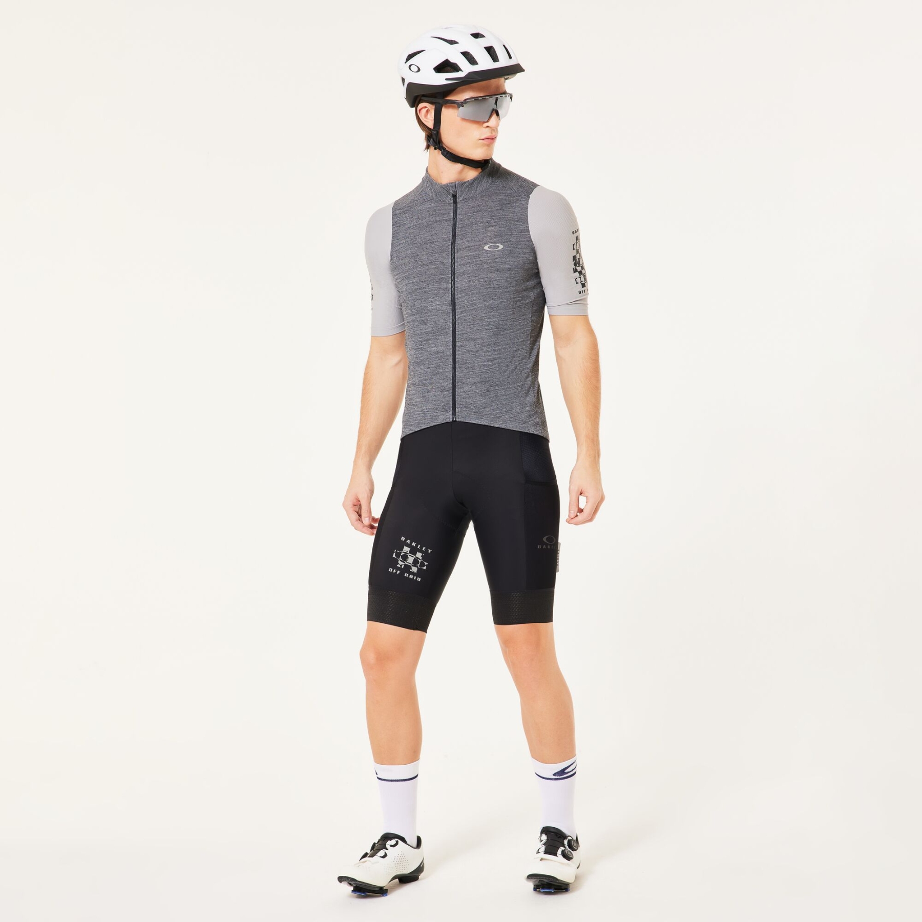 Oakley Off Grid 2.0 Jersey Men - Blackout | BIKE24