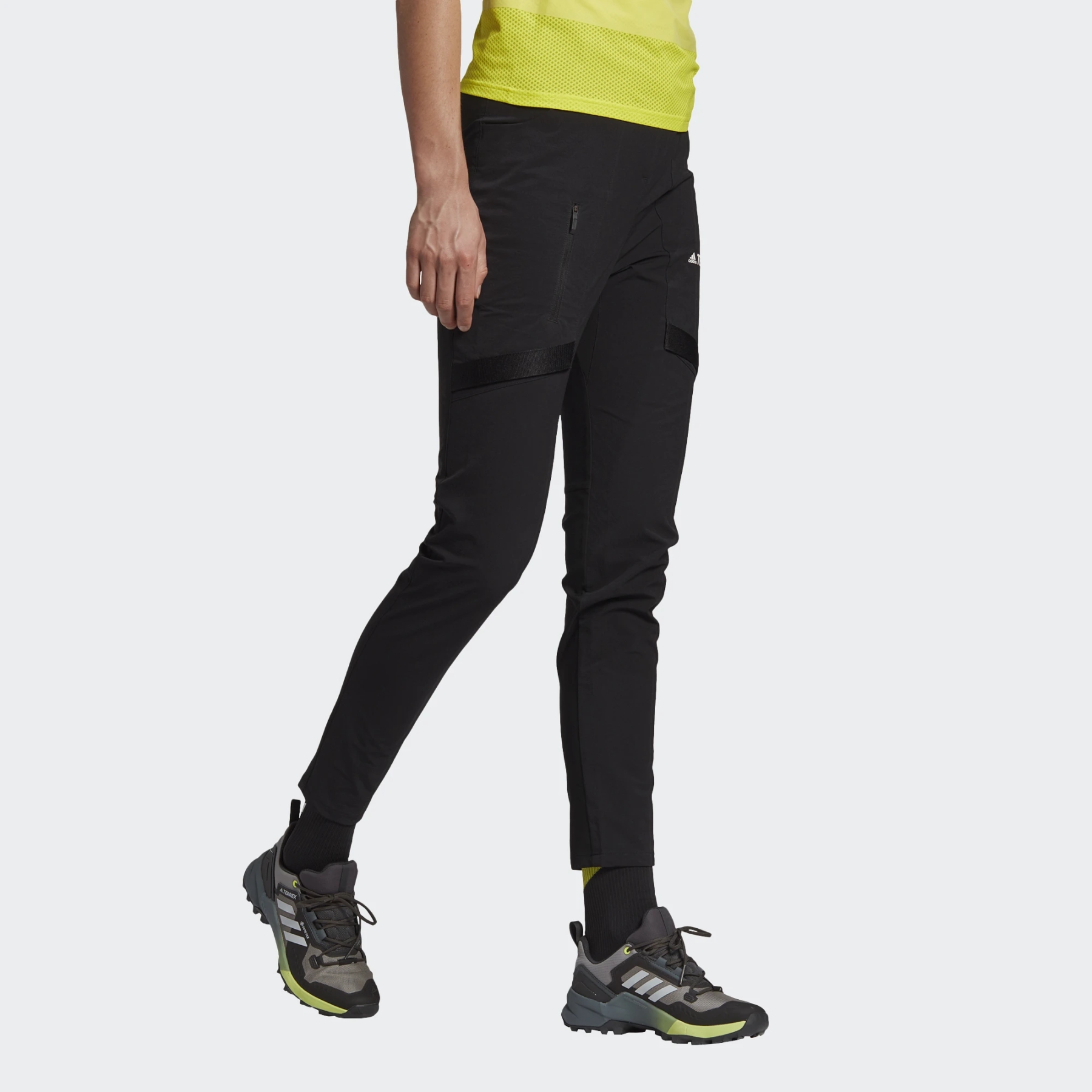 Buy ADIDAS Originals Women Green & Blue Solid Joggers - Track Pants for  Women 9911847 | Myntra