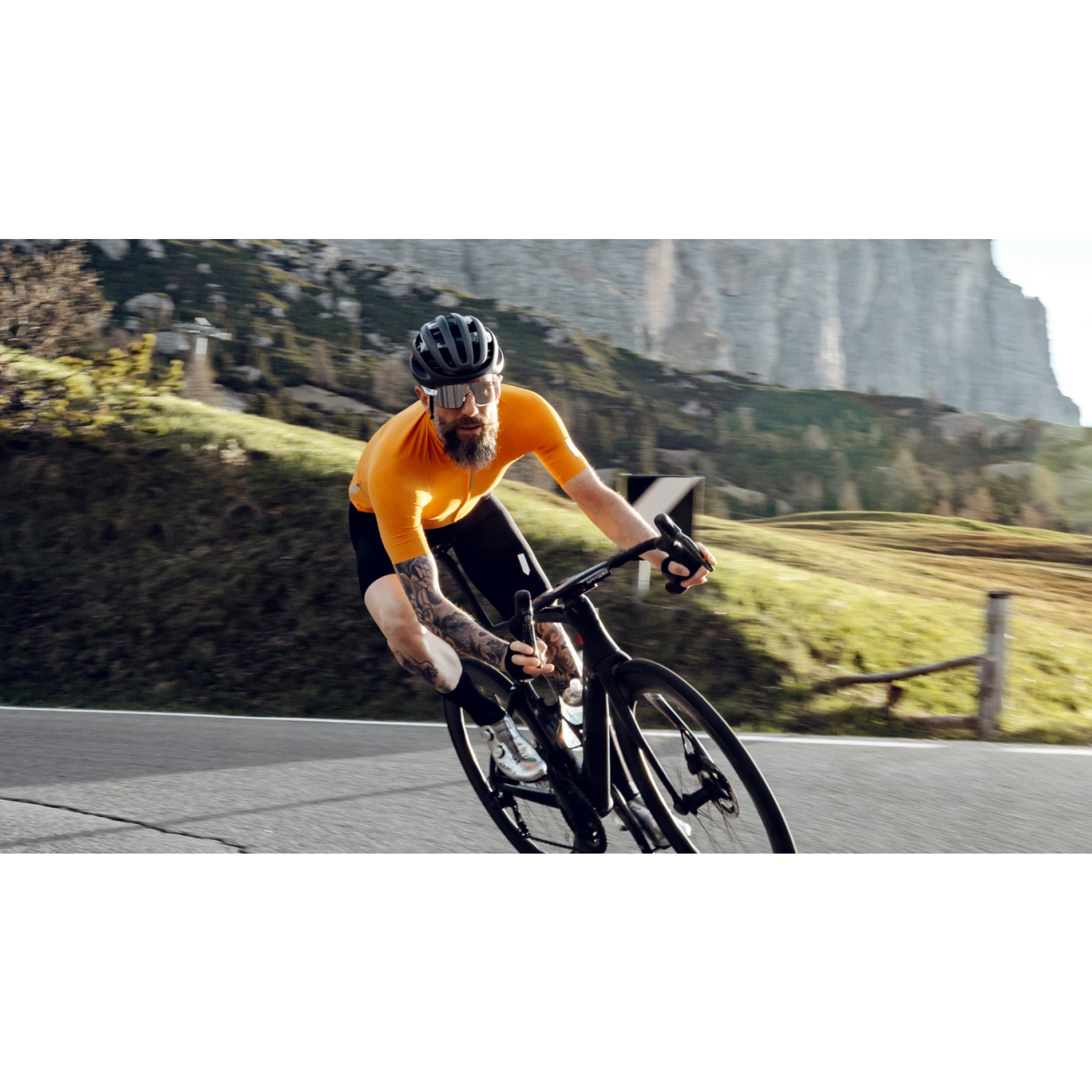 Maillot ciclismo hombre manga corta L1 Pinstripe X oliva • Q36.5