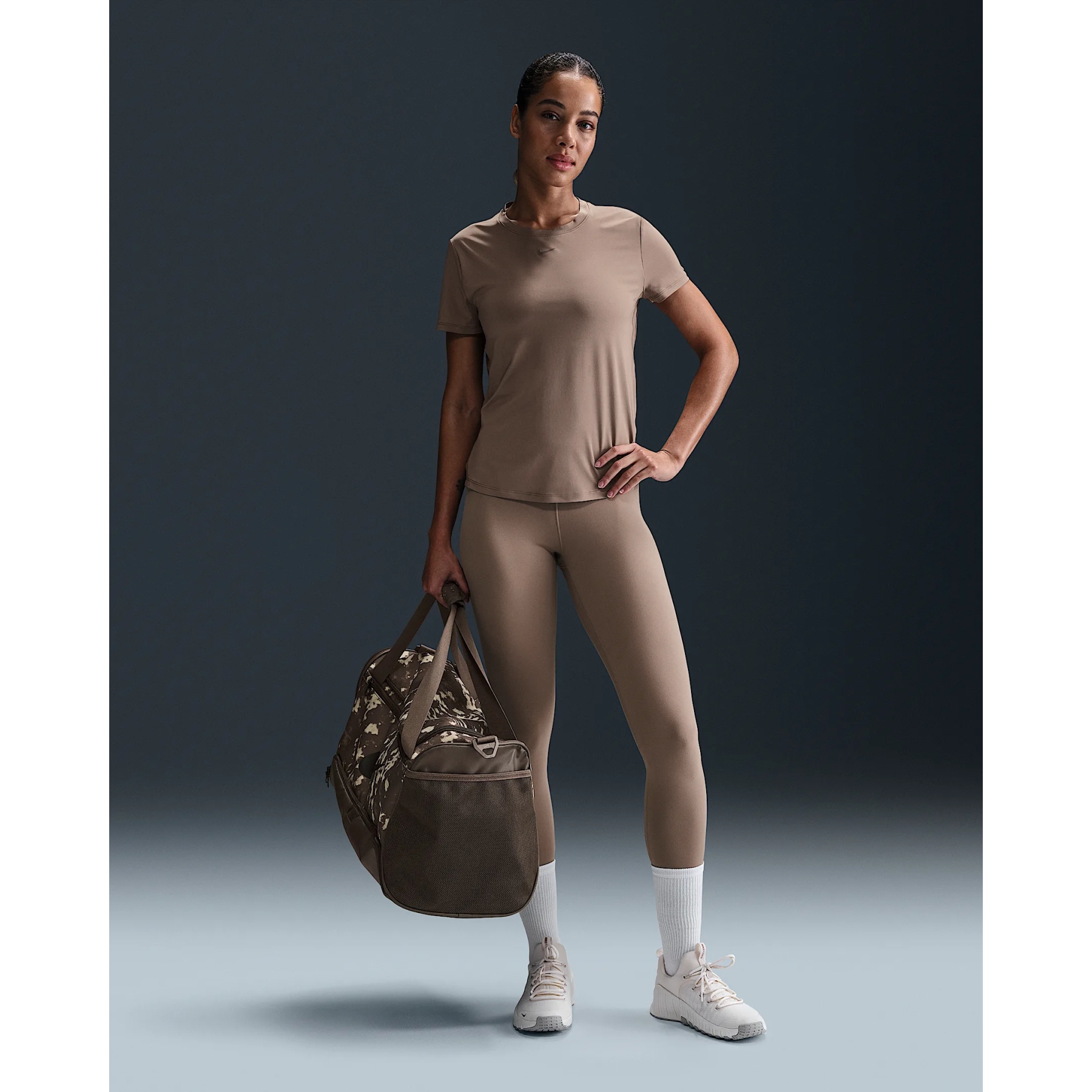 ★★Nike★★ One-Pit Dry Fit Short Sleeve Crop Top W Mink Br Nike One Classic Dri-FIT Short Sleeve Top Women - mink brown