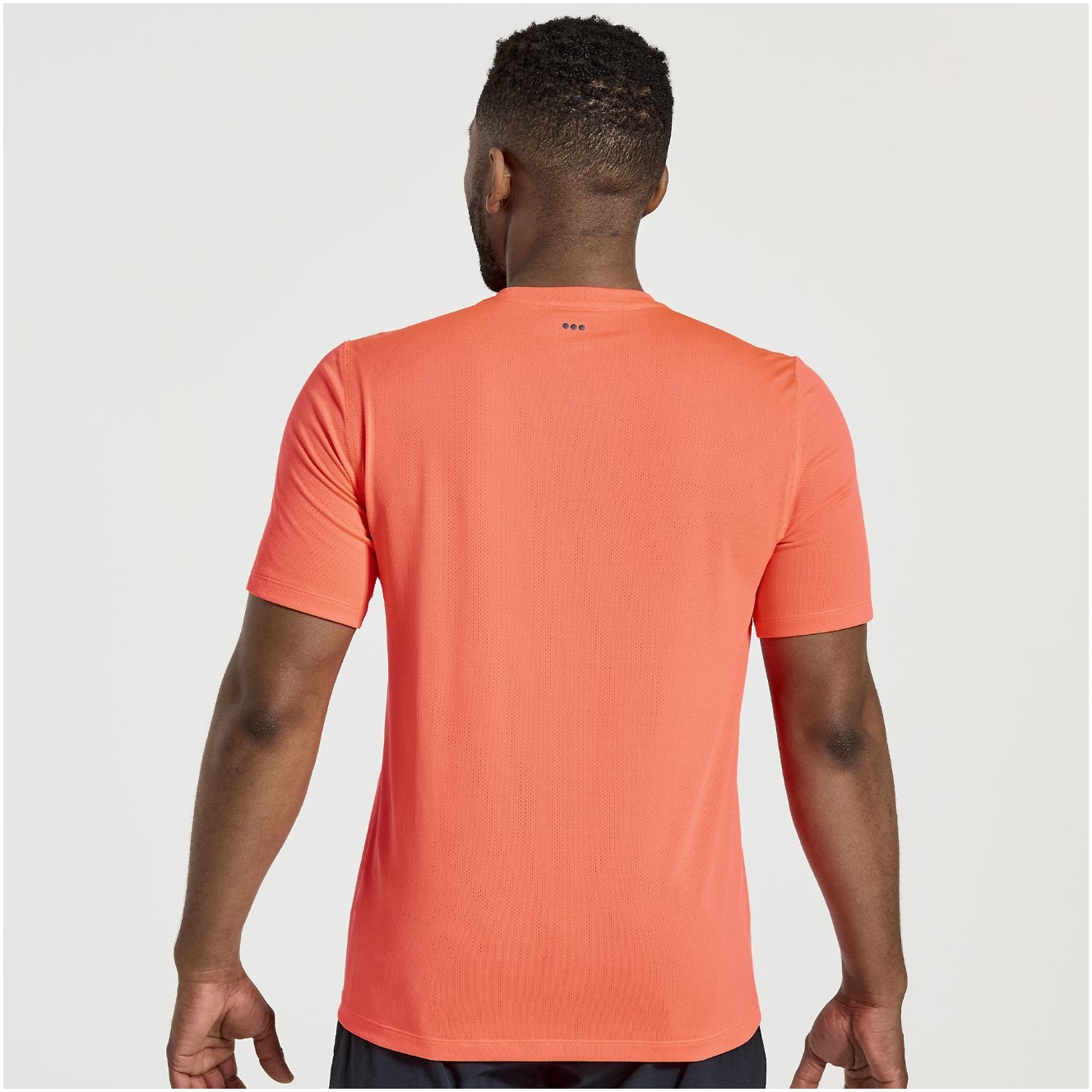 Saucony t shop shirts red