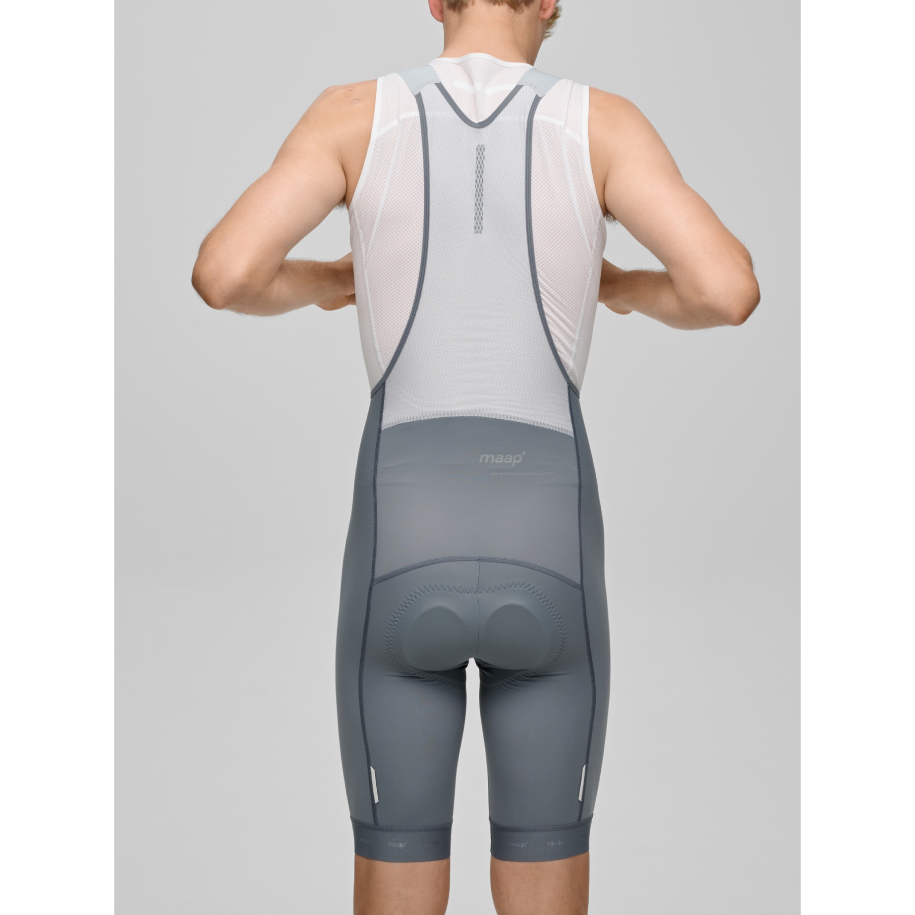 MAAP Training Bib Shorts 3.0 Men - cobblestone | BIKE24