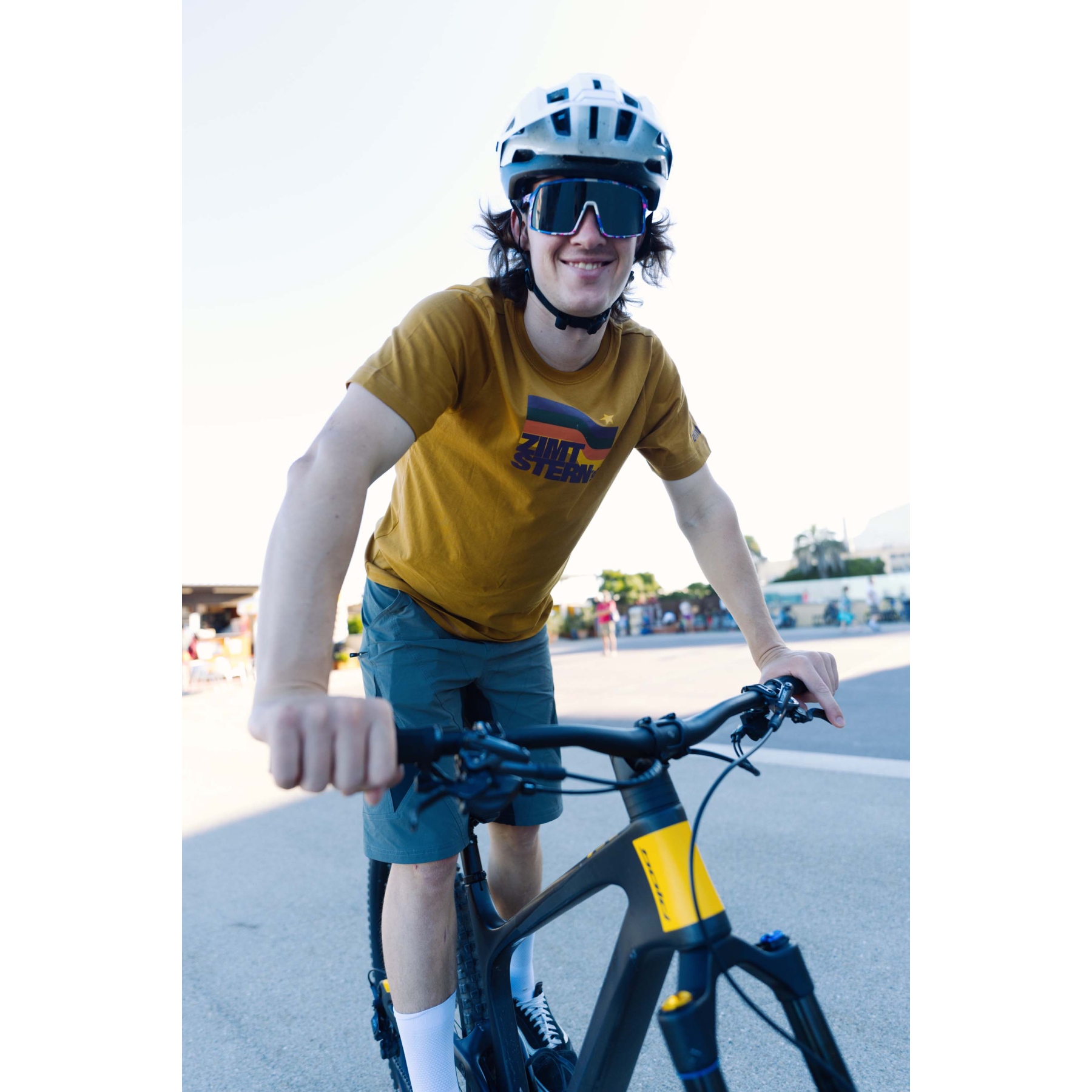 fahrradhelm mit visier selbsttönend ILM und LED Licht Mountain&Road Fahrradhelme für Damen und Herren Fahrradhelm für Pendeln in der Stadt E3-10L Prophete Fahrradteile & -komponenten Trekking E-Bikes Damen Size:Performance Display