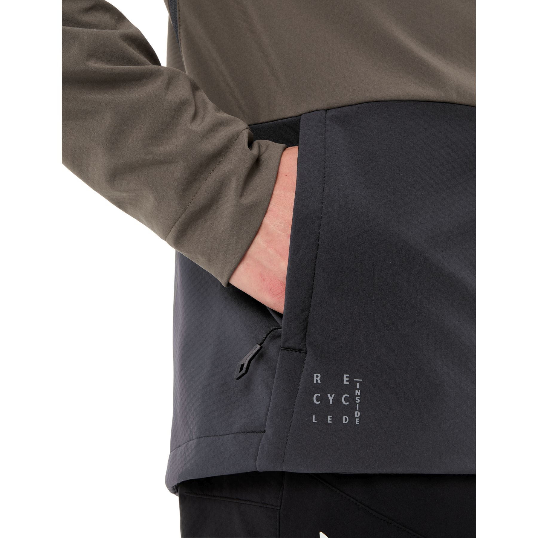 VAUDE QIMSA 防風・防水 ソフトシェルサイクルジャケット M フード VAUDE - Men's Qimsa Softshell Jacket｜ミズタニ自転車株式会社