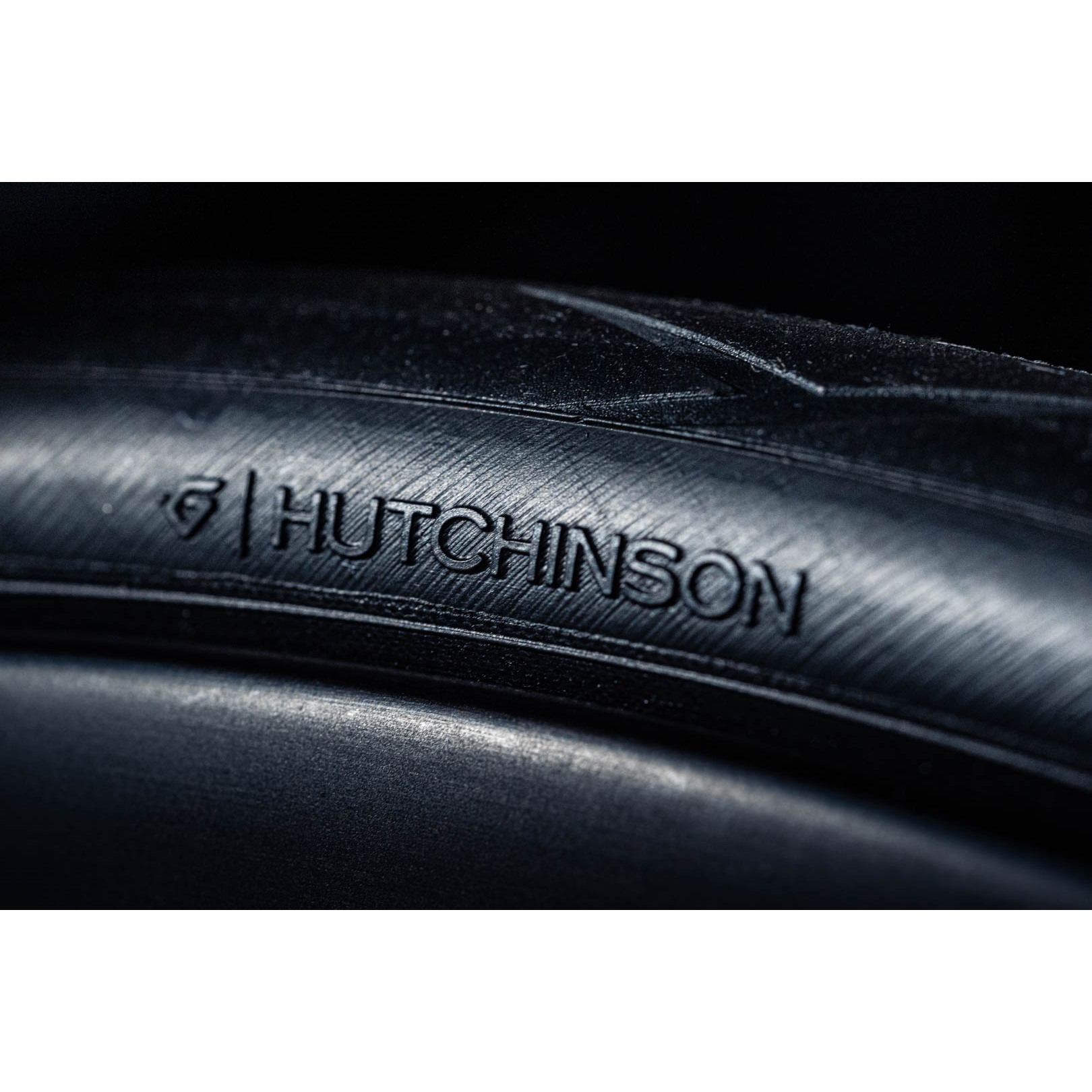 Hutchinson Blackbird Race TLR Hookless - Folding Tire - 28-622