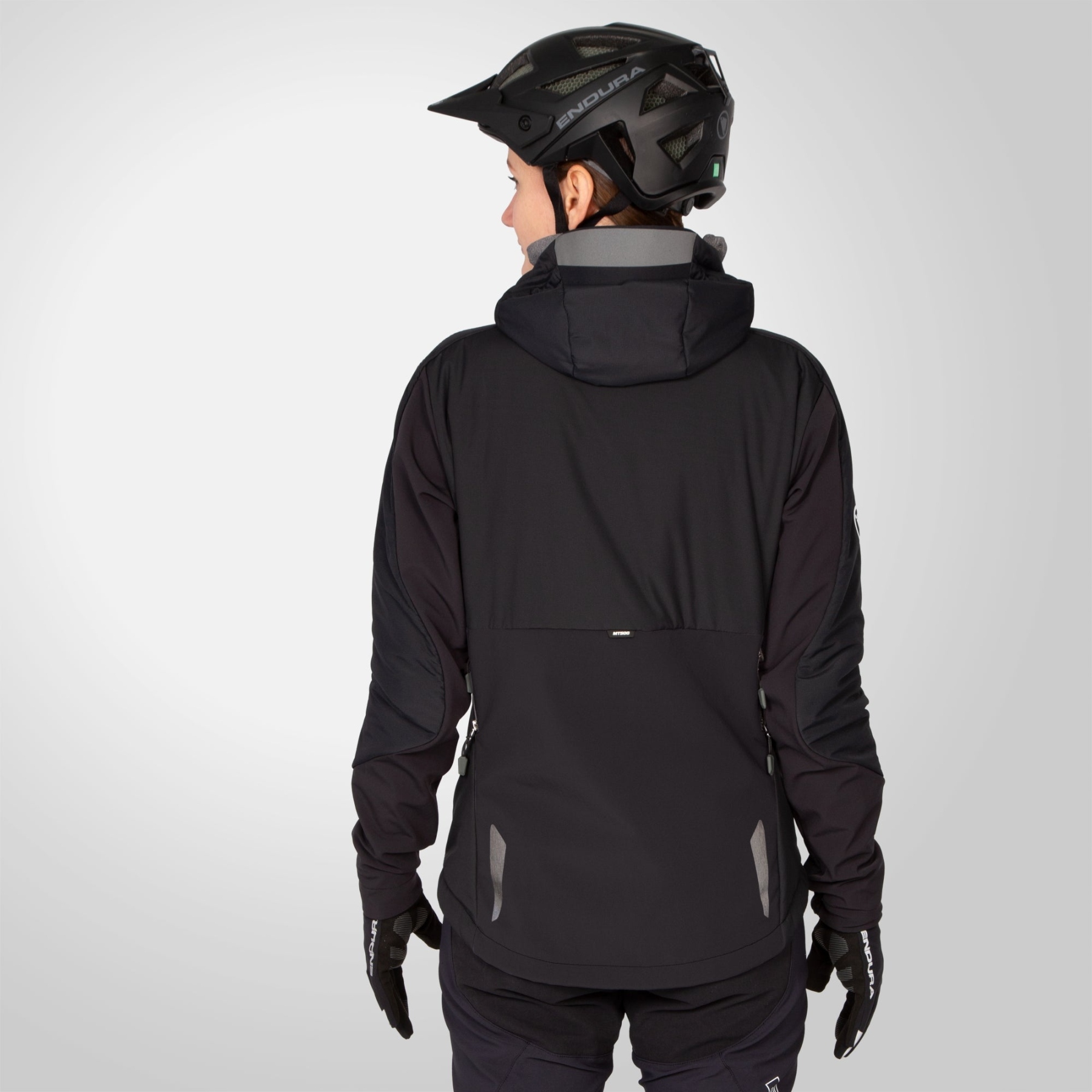 Endura MT500 Freezing Point Jacket Review - View #3