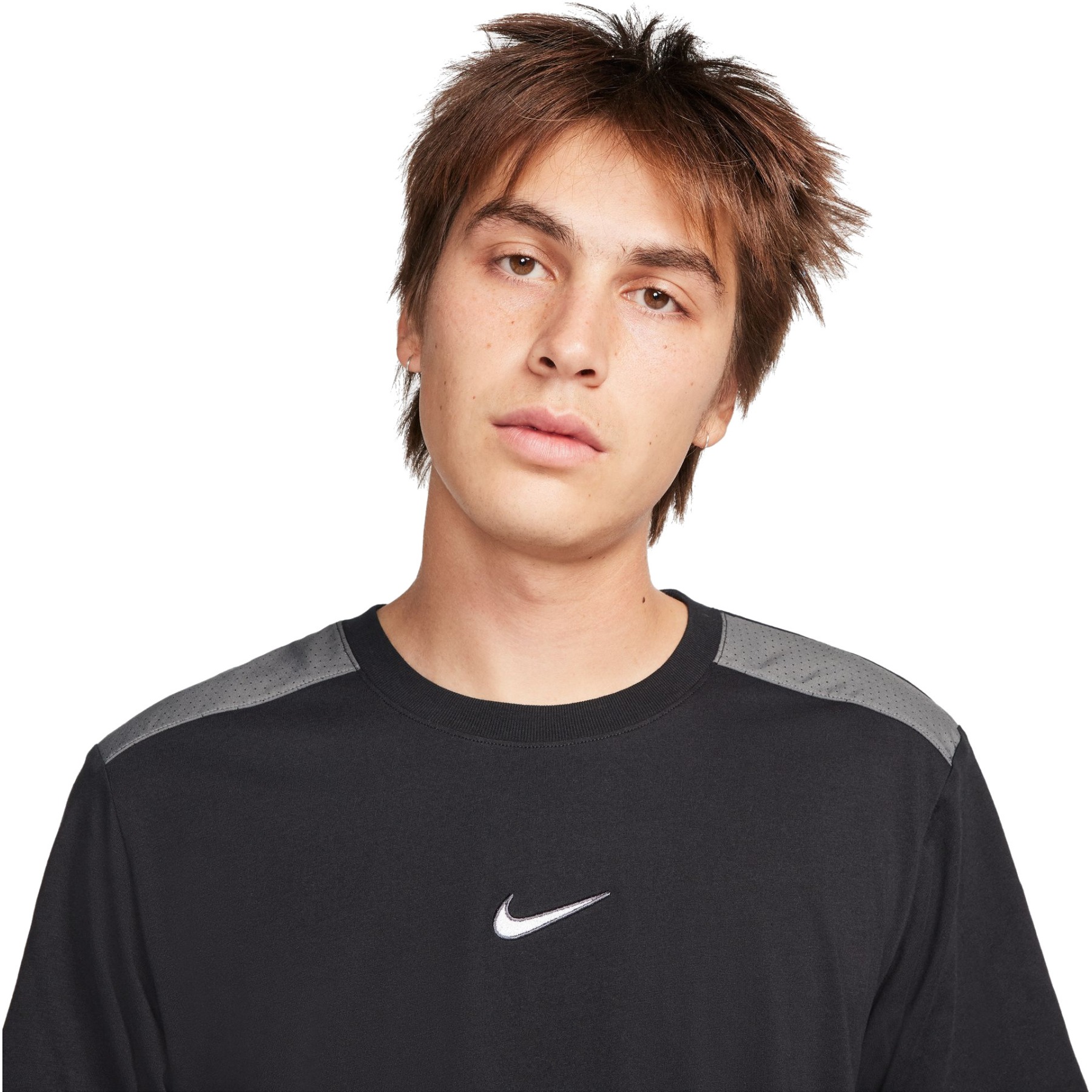 Nike tshirt black online