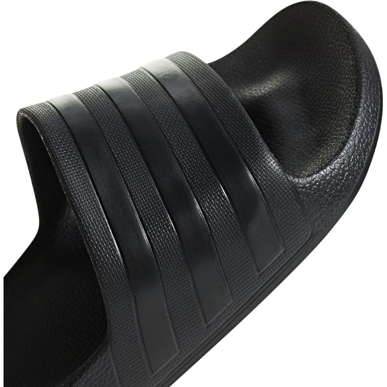 Adidas adilette slides sizing on sale