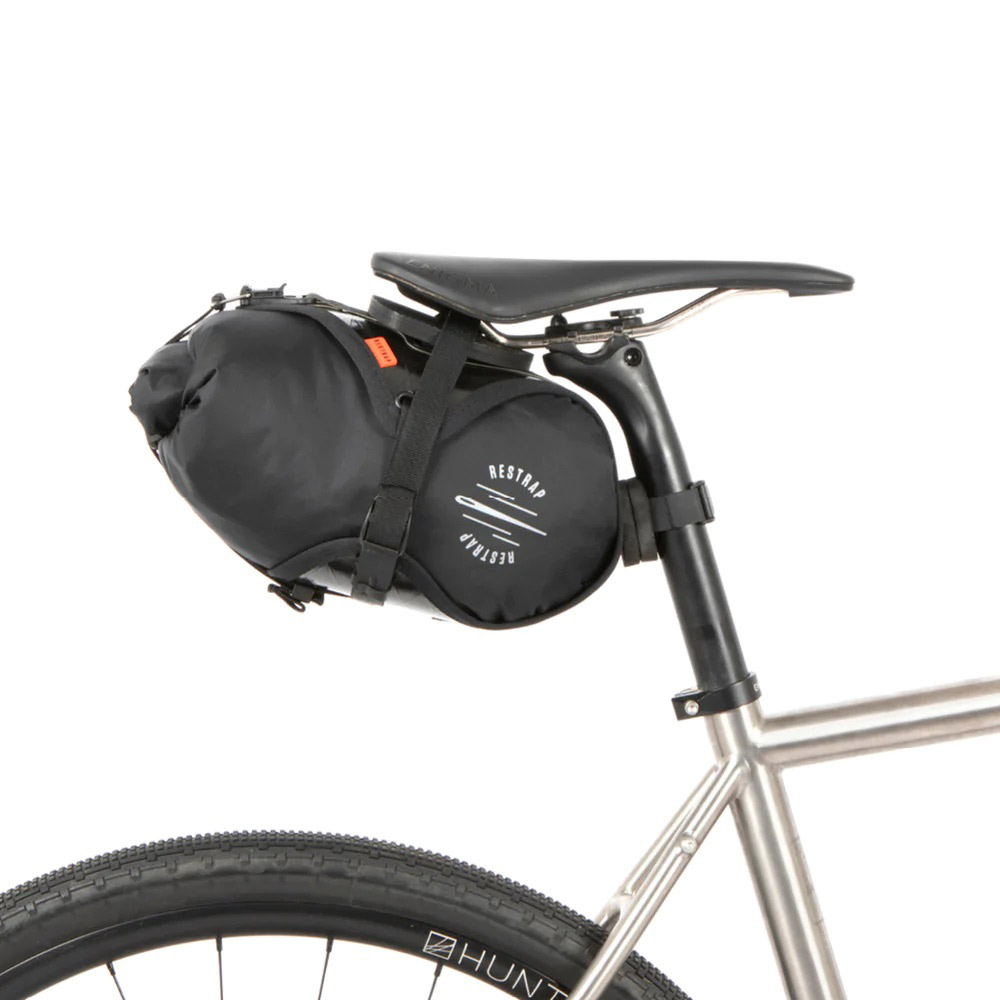 Productfoto van Restrap Adventure Race Saddle Bag - black