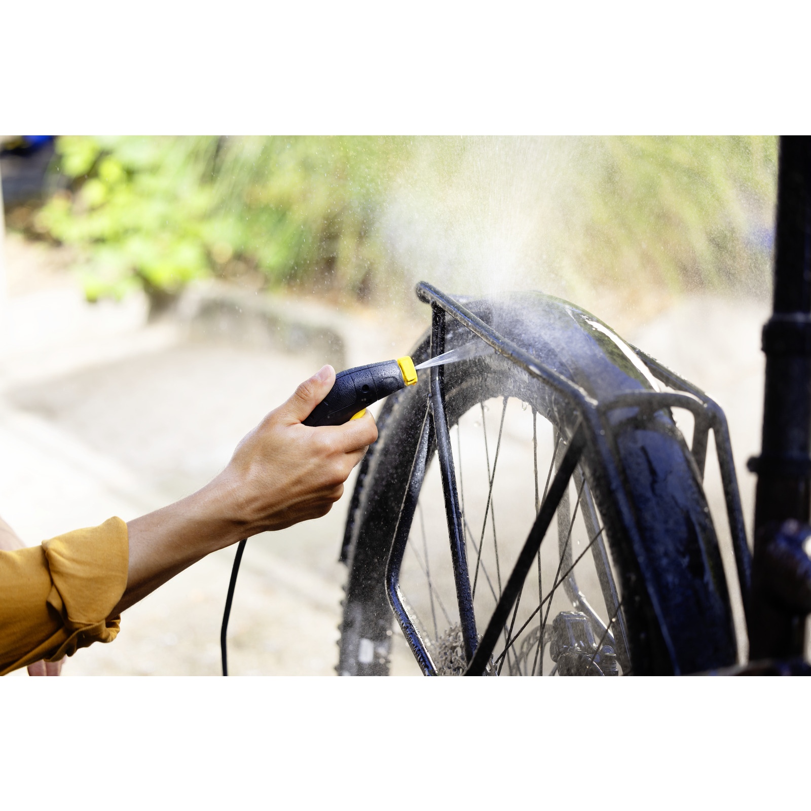 Kärcher Mobile Outdoor Cleaner OC 3 Plus - black/yellow | BIKE24