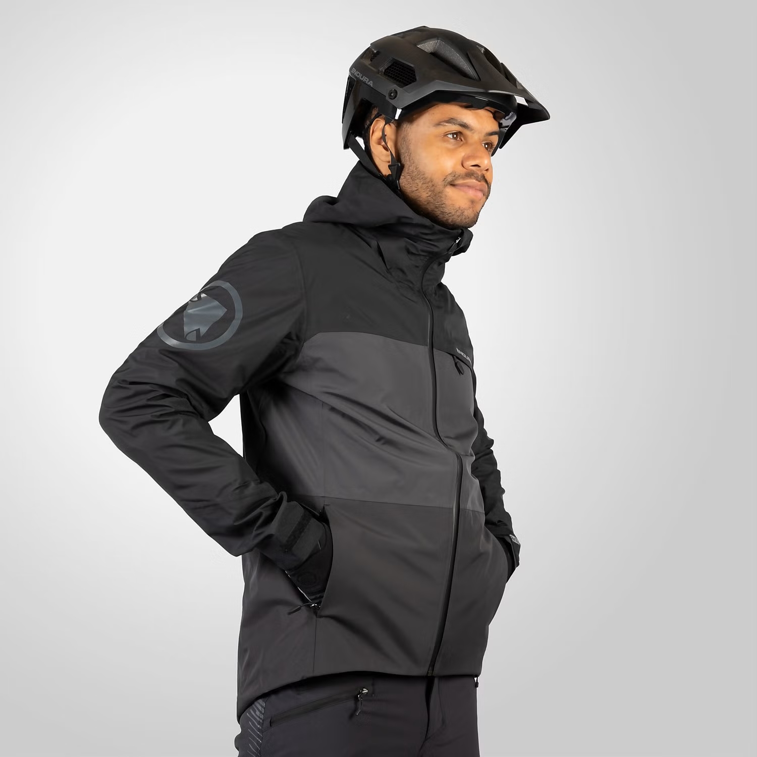 Endura SingleTrack II Jacket Men - matt black | BIKE24