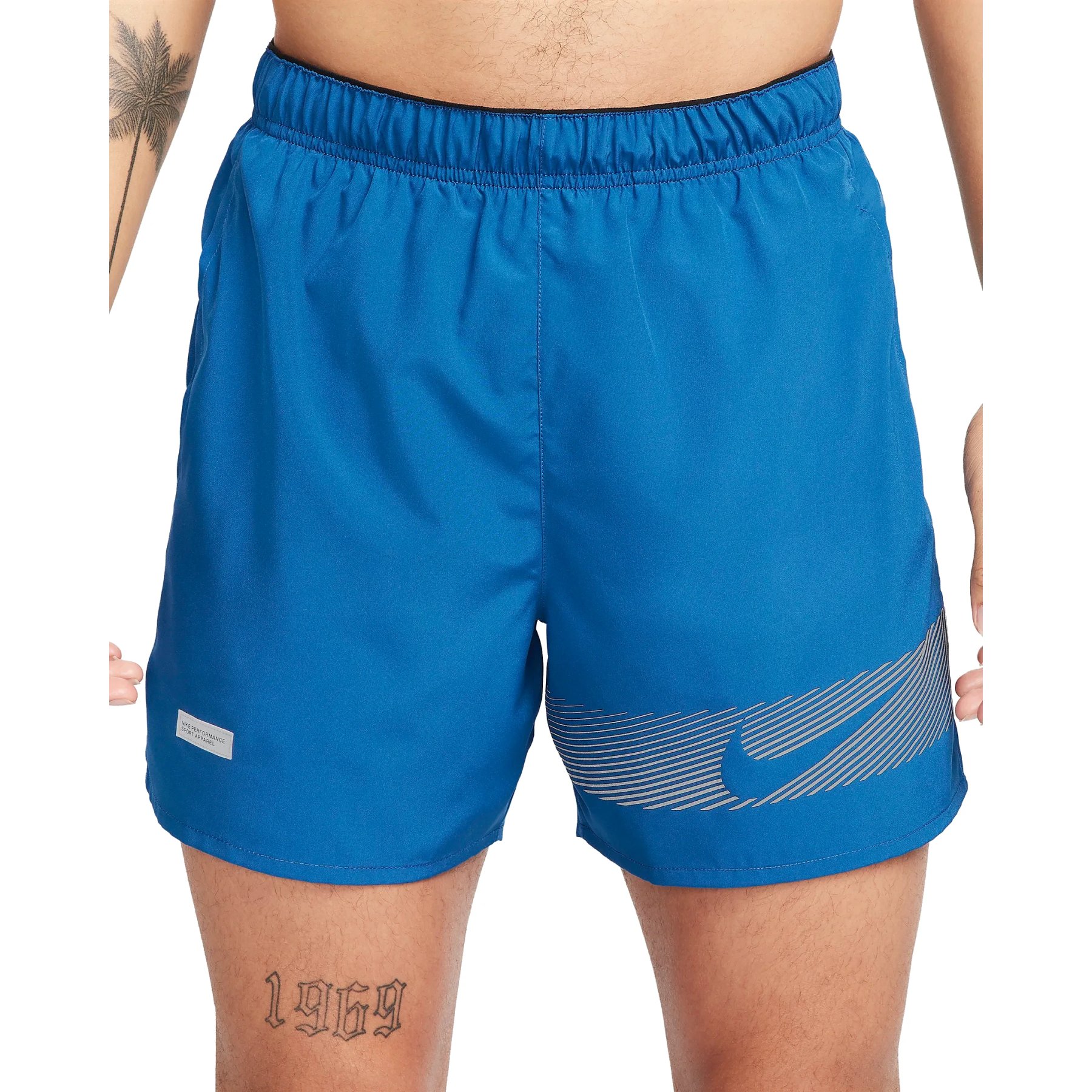 Foto de Nike Pantalon corto Hombre - Challenger 5&quot; Brief Flash - court blue/black/black FN3048-476