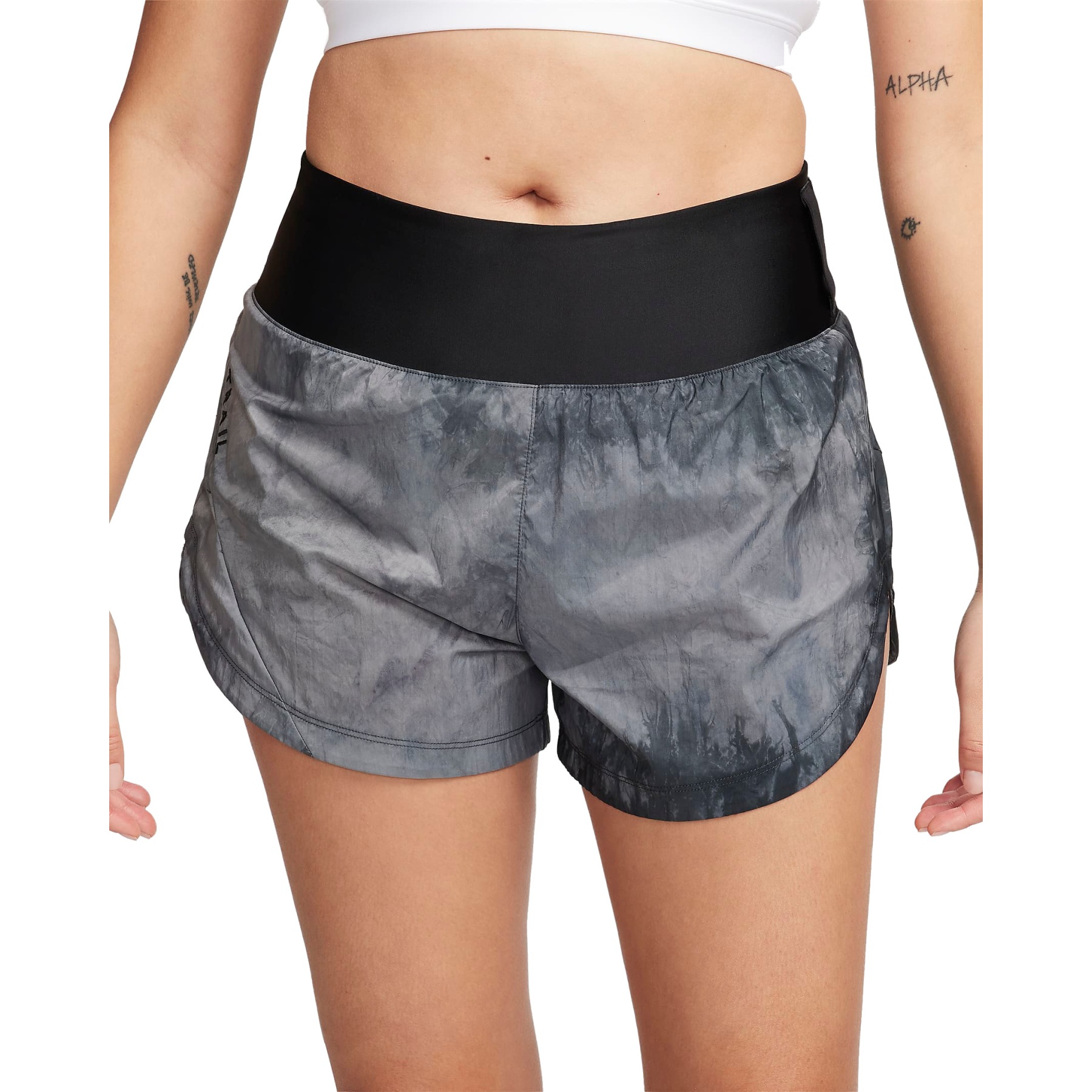 Produktbild von Nike Trail Repel-Laufshorts mit Slip für Damen - schwarz/schwarz FN2647-010