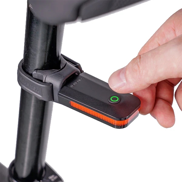 Feu Arrière Vélo Ravemen NT101 Intelligent Et Clignotant - Noir - Rechargeable USB