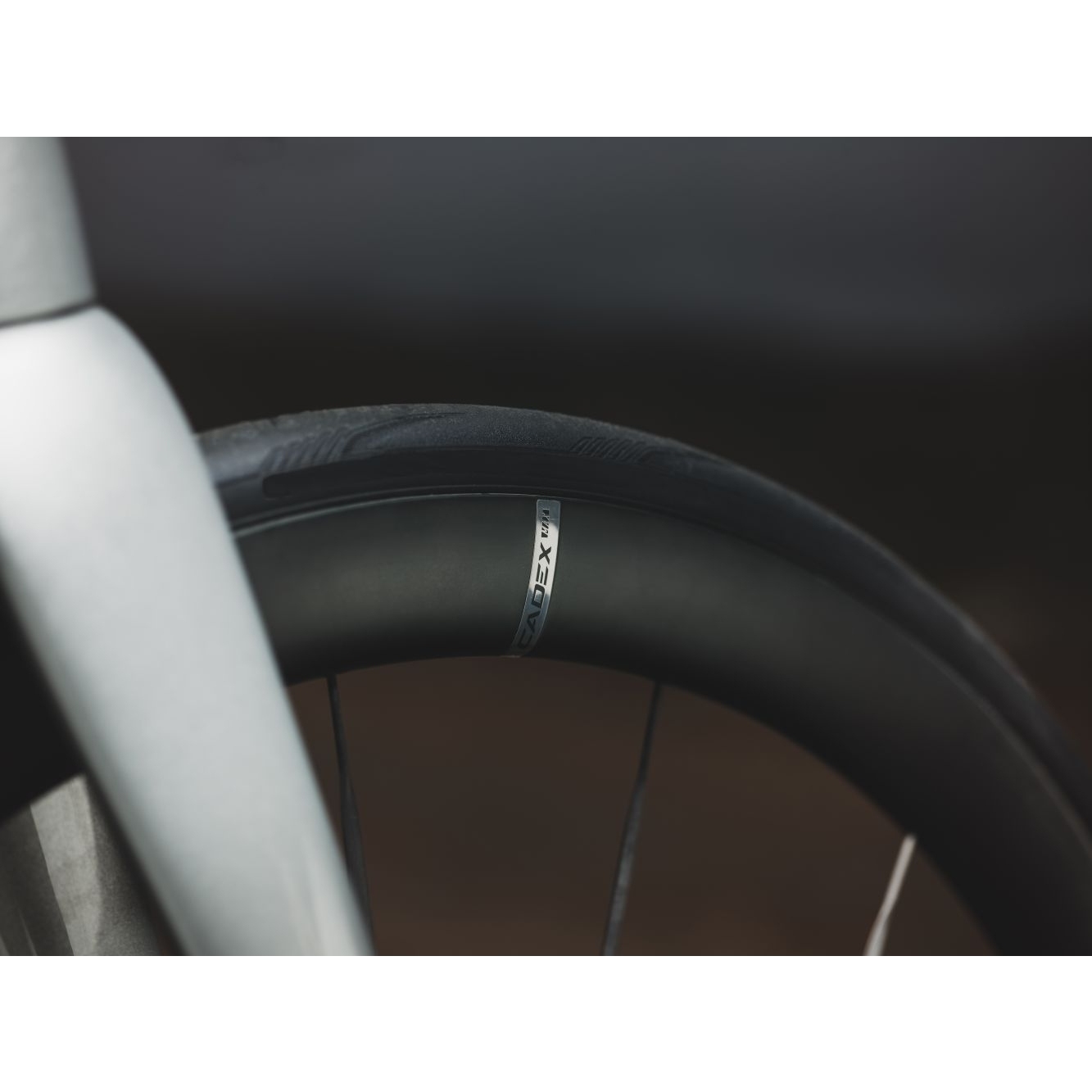 CADEX MAX 40 Tubeless Disc Front Wheel - 28