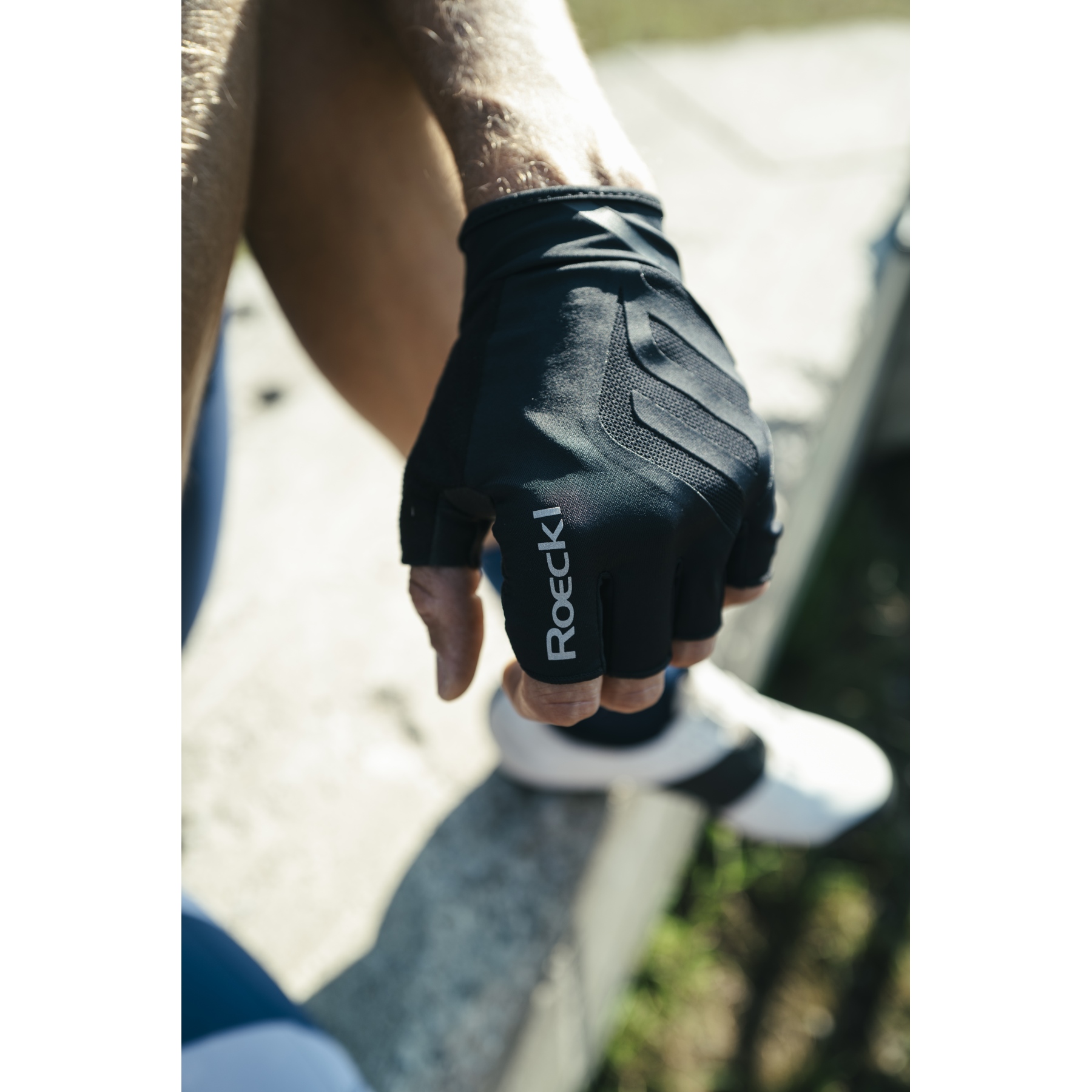 Roeckl Sports Iton 2 Cycling Gloves - black 9000 | BIKE24