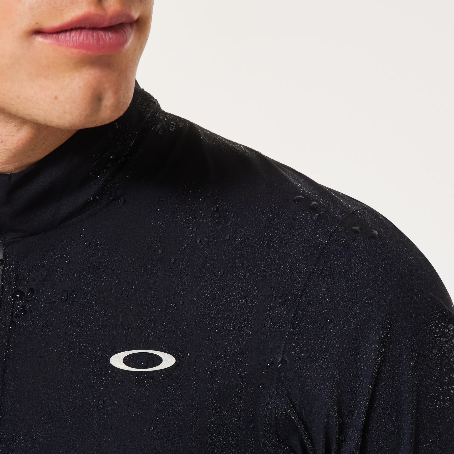 ウェア OAKLEY ENDURANCE ULTRA GORE-TEX JACKET Oakley Endurance Ultra Gore-Tex Road Jacket - Blackout | Oakley® JP