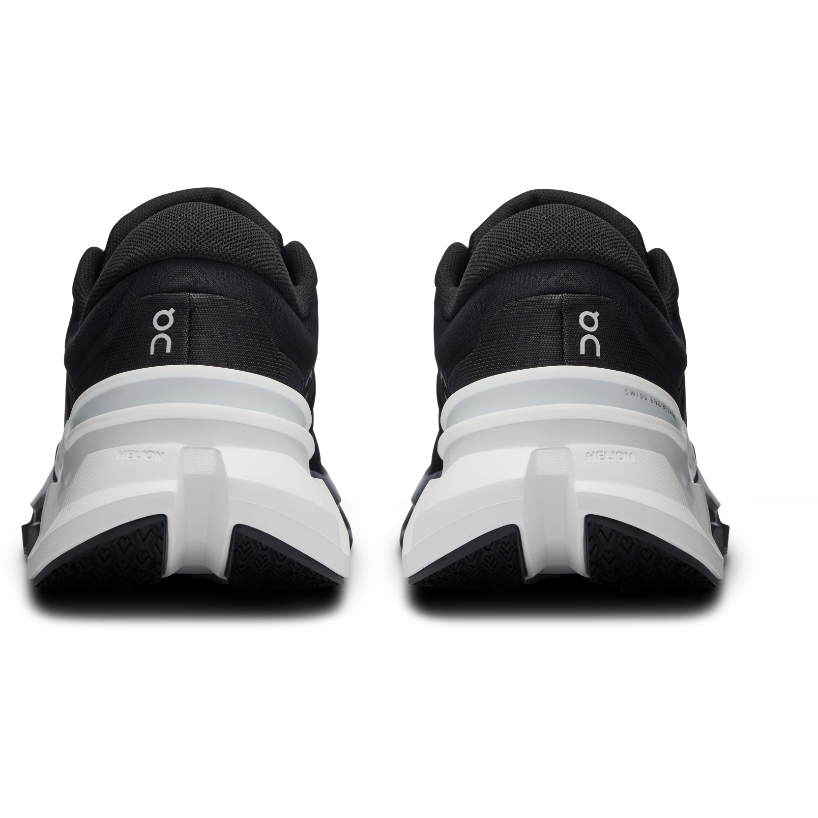 Amazon | [オン] ランニングシューズ Cloudflyer 5 Black