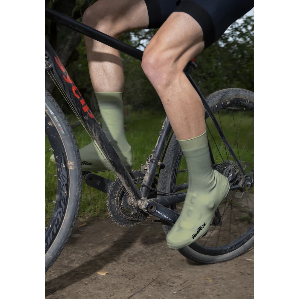 veloToze Silicone Tall Shoe Covers with Snaps Dusty Green BIKE24