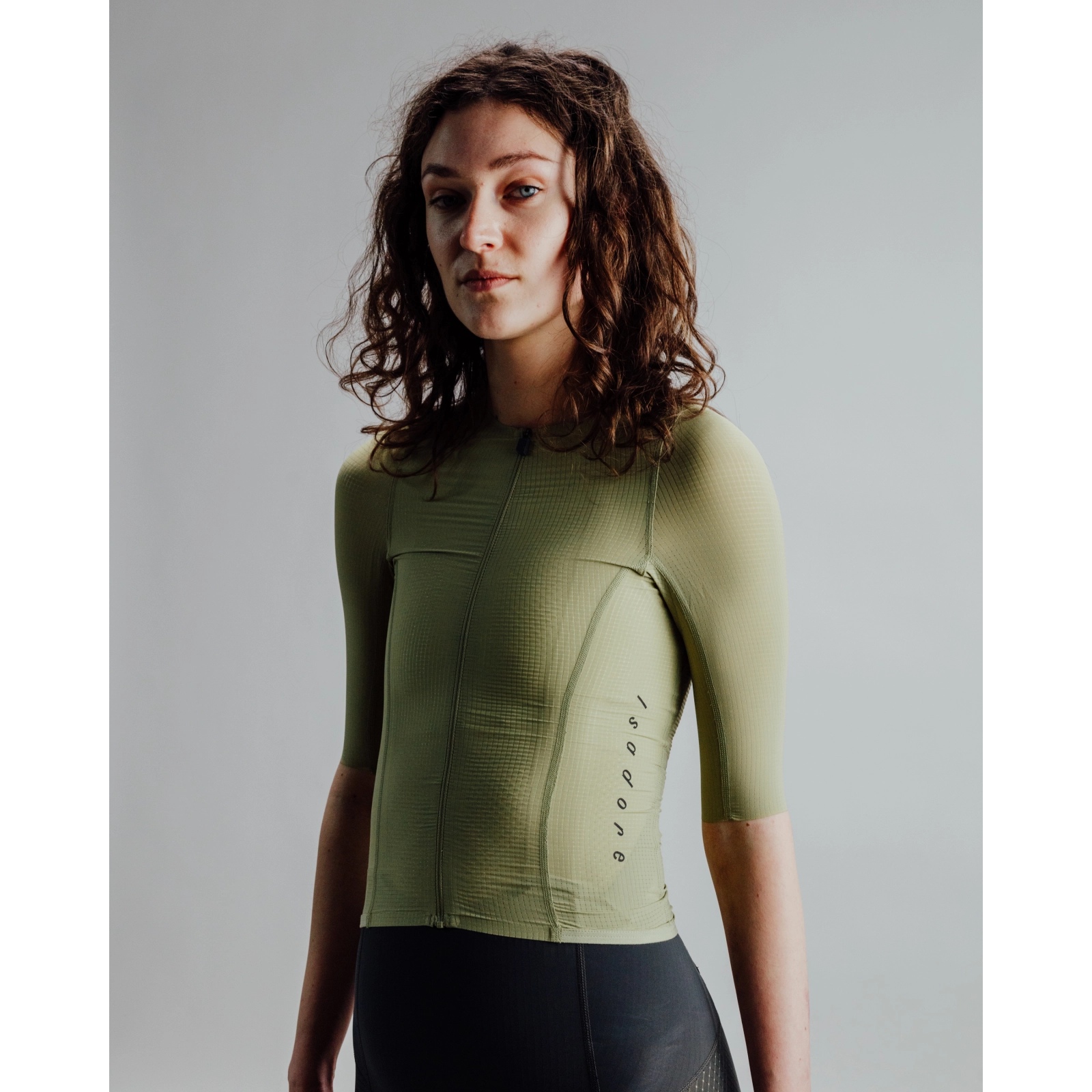 Isadore Echelon Ultralight Aero Jersey Women - Cedar | BIKE24