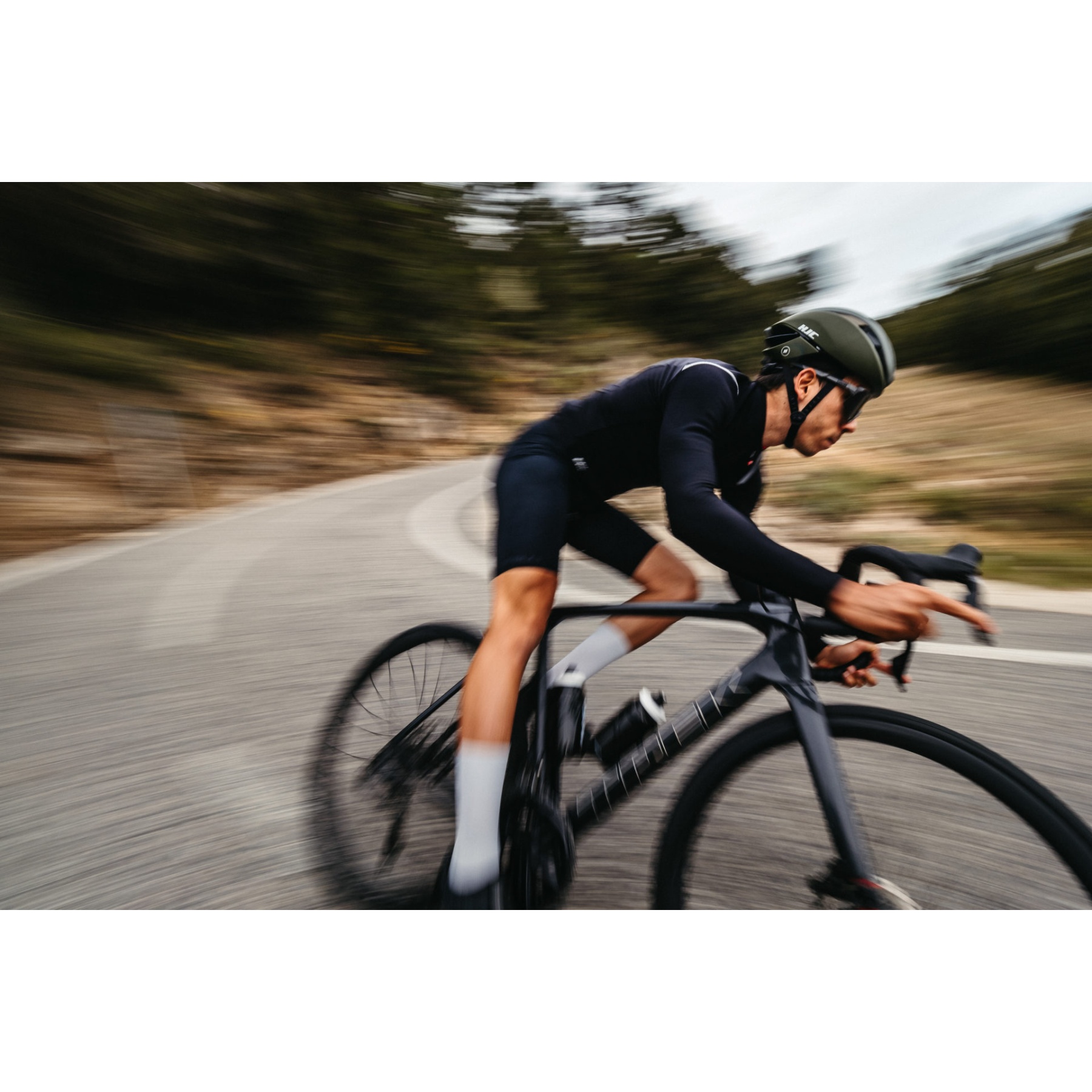 HJC IBEX 3 Road Helmet - Matt / Gloss Gold Black | BIKE24