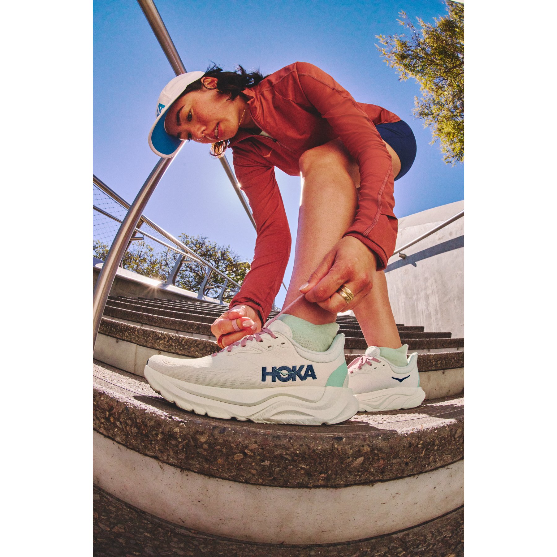 Hoka Arahi Hardloopschoenen Dames charcoal grey grey skies - Main Image