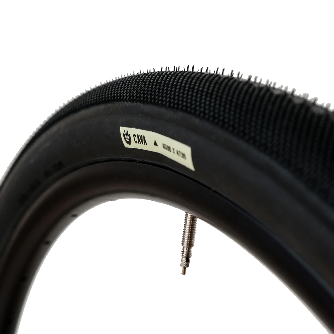 Image of Ultradynamico Cava JFF Folding Tire - 48-584 / 650b x 47.99 - black