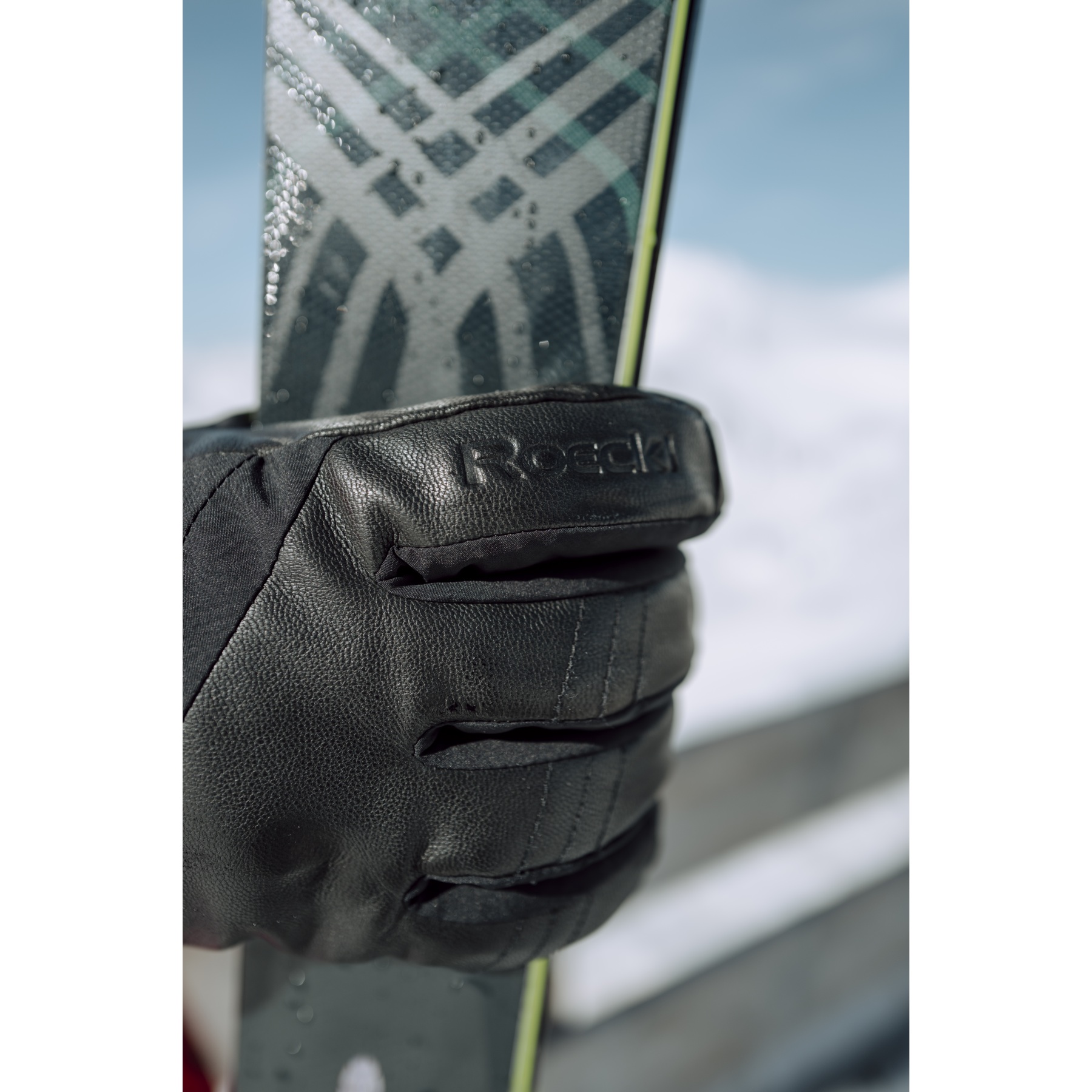 Roeckl Sports Schlick GTX Winter Gloves - black 9000 | BIKE24