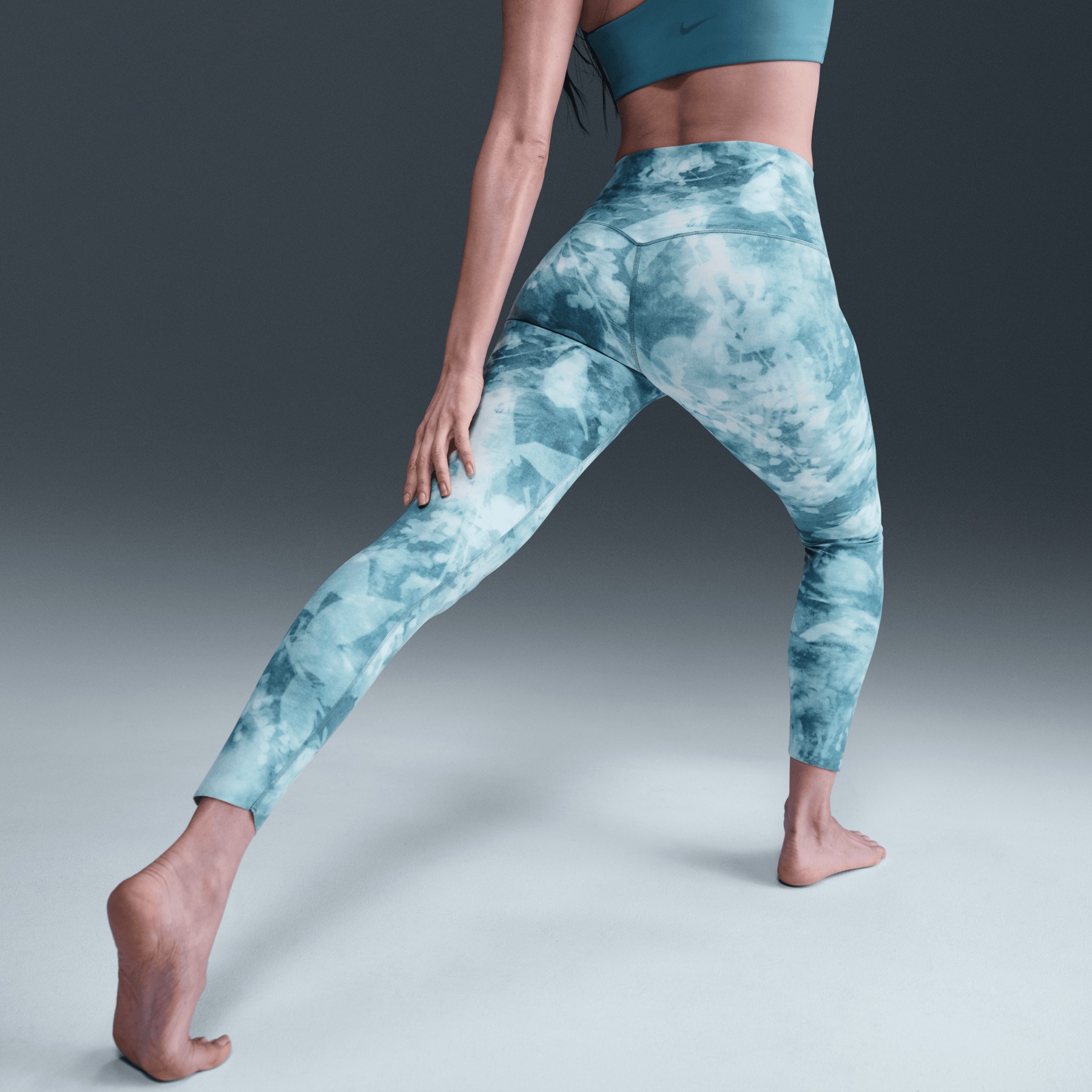 nike yoga blue