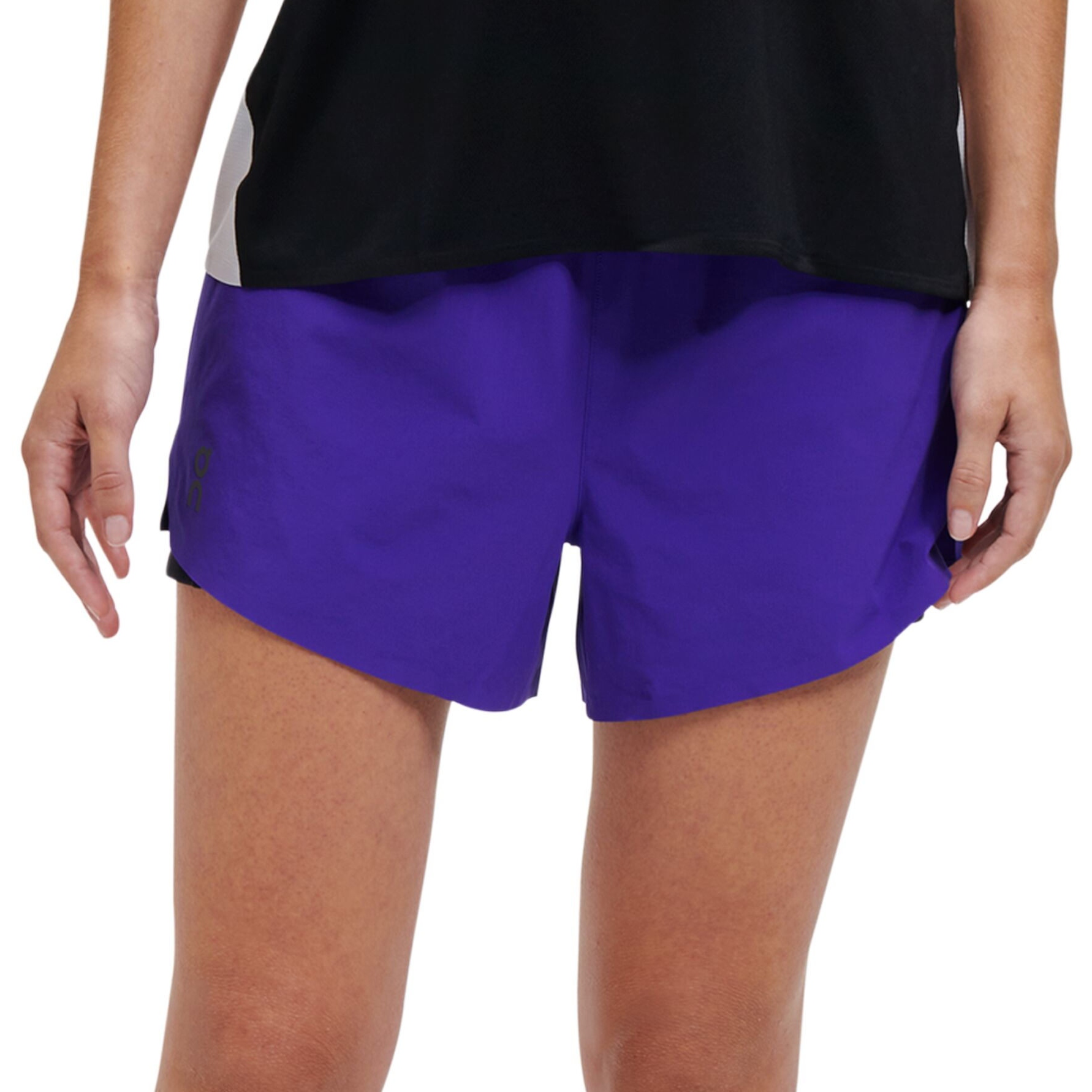 Produktbild von On Running Shorts Damen Laufhose - Twilight &amp; Black