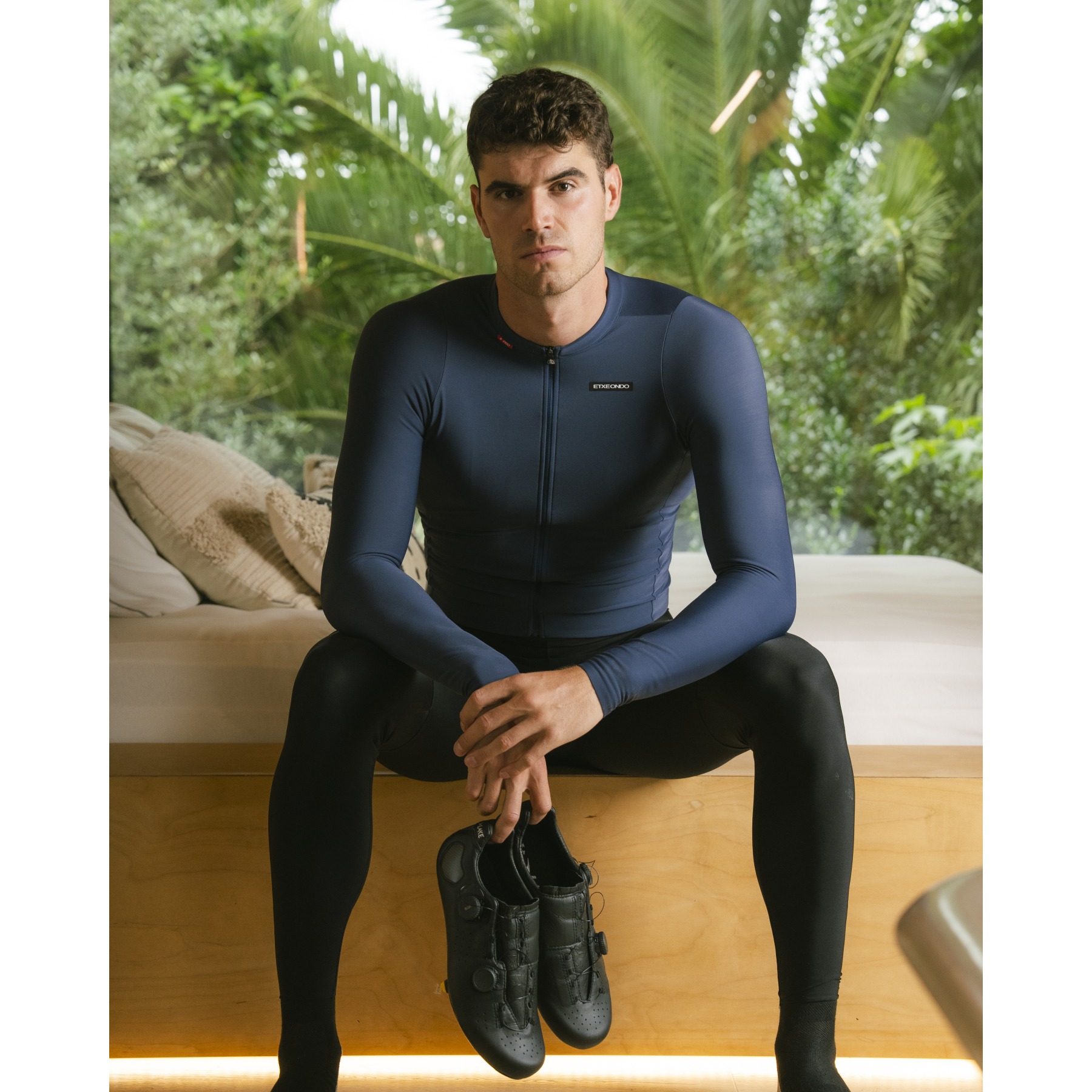 Etxeondo Alde Thermo Longsleeve Jersey Men - Navy Blue | BIKE24