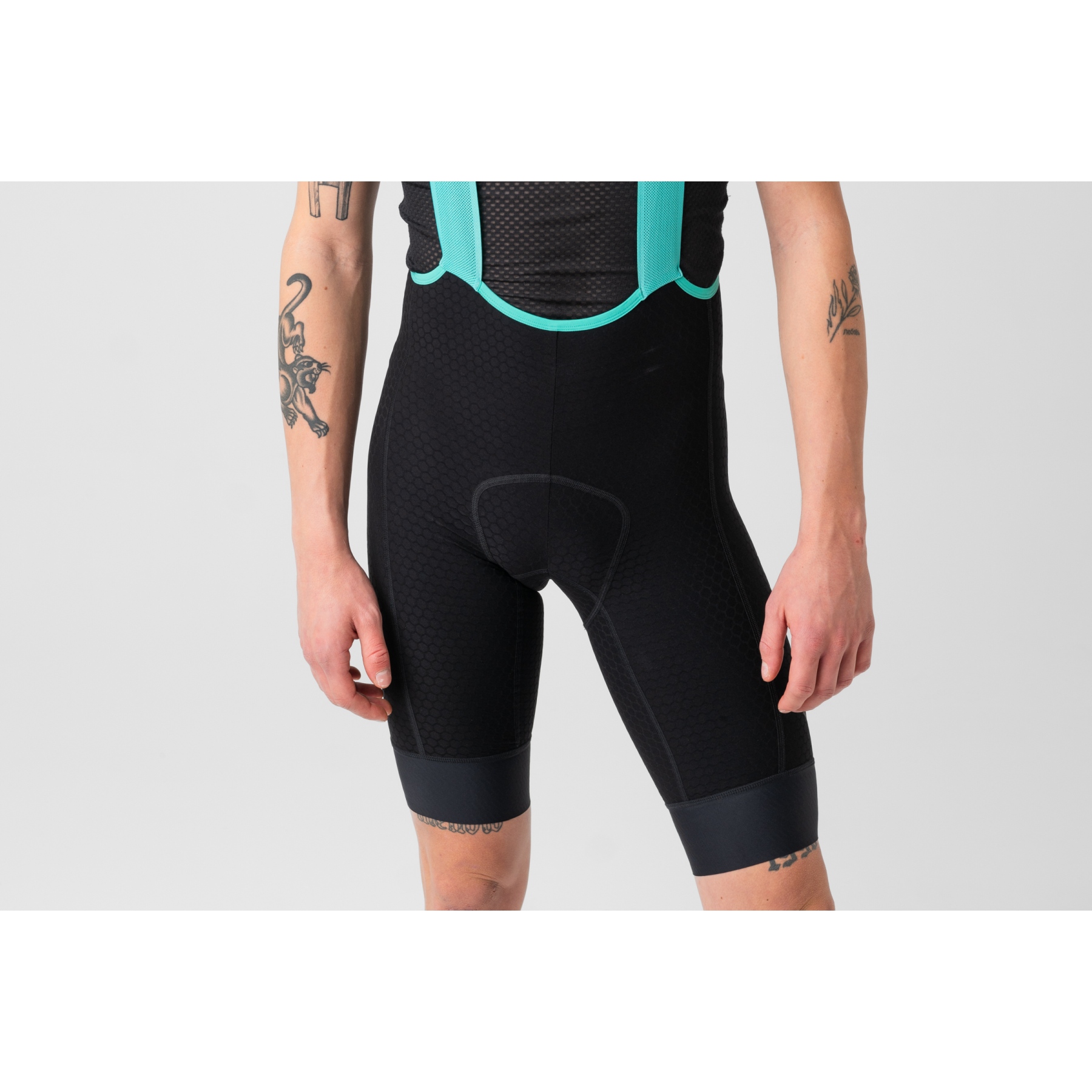 Isadore Echelon Aero Bib Shorts 2.0 Men Black BIKE24