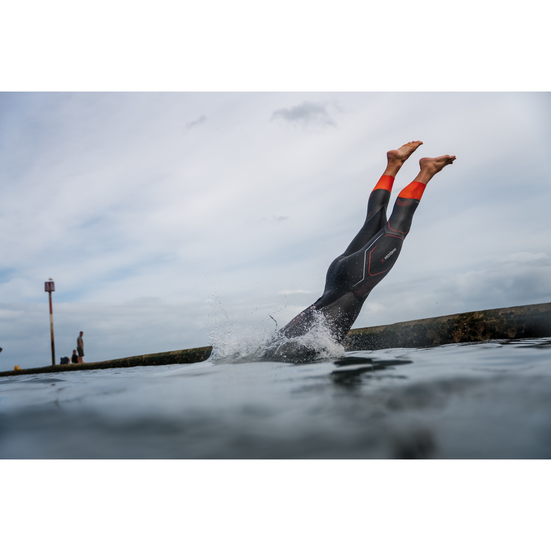 Zone3 Vanquish-X Wetsuit Men - black/orange | BIKE24