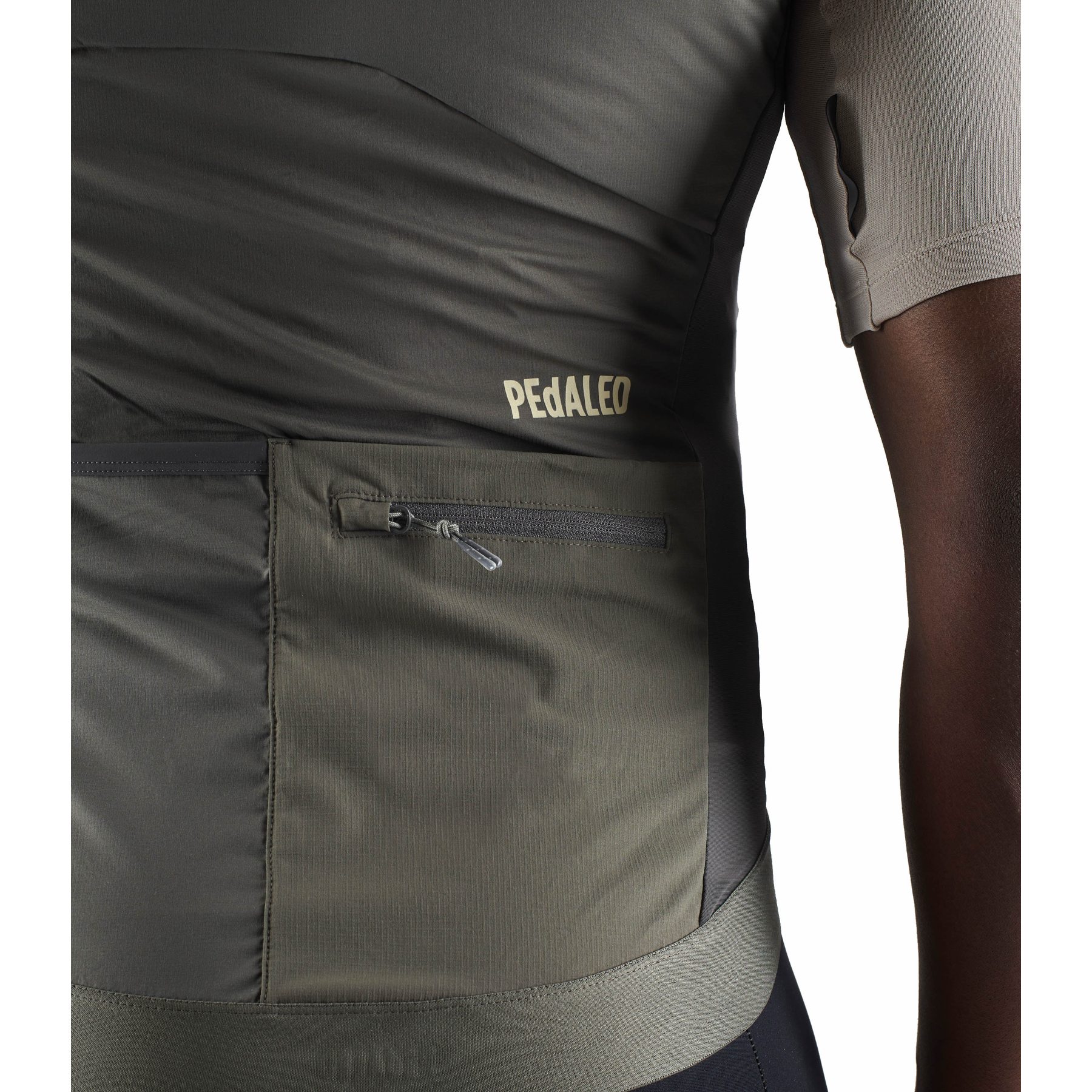 PEdALED Odyssey Alpha® Insulated Vest Men - Dark Grey 25SVEOD | BIKE24