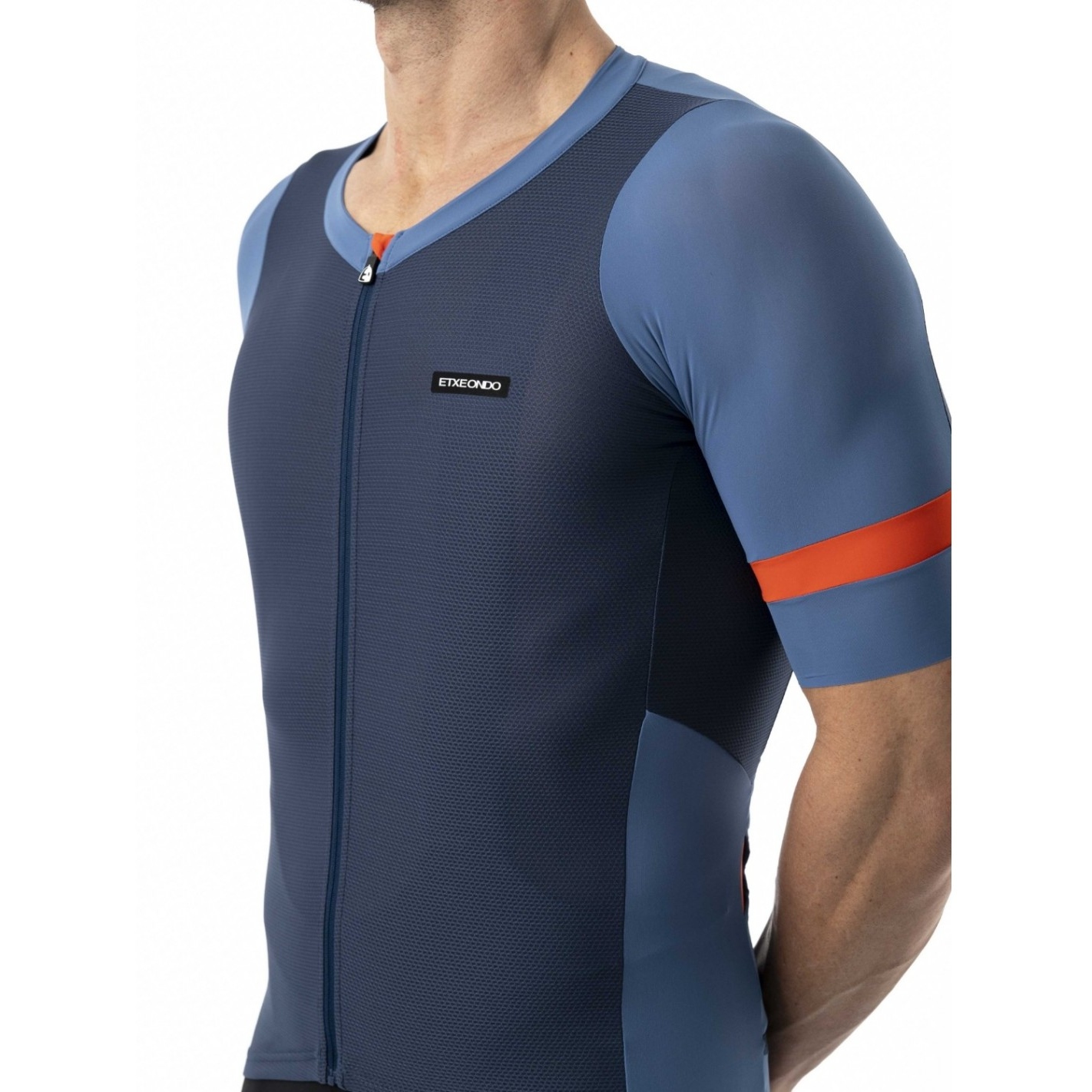 Comment choisir son maillot de cyclisme : Guide complet