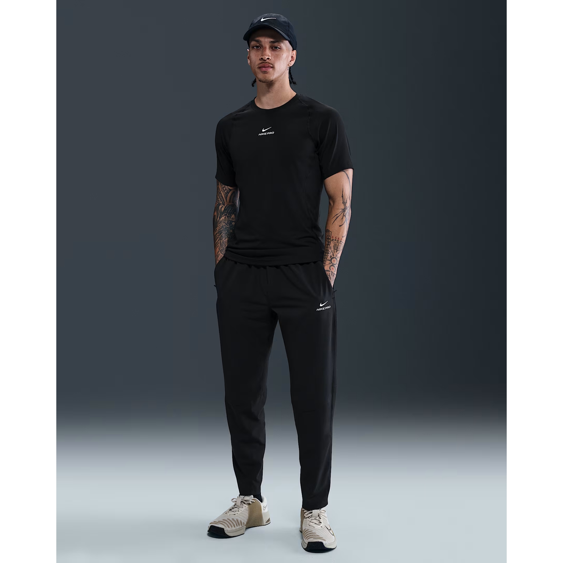 nike pro joggers black