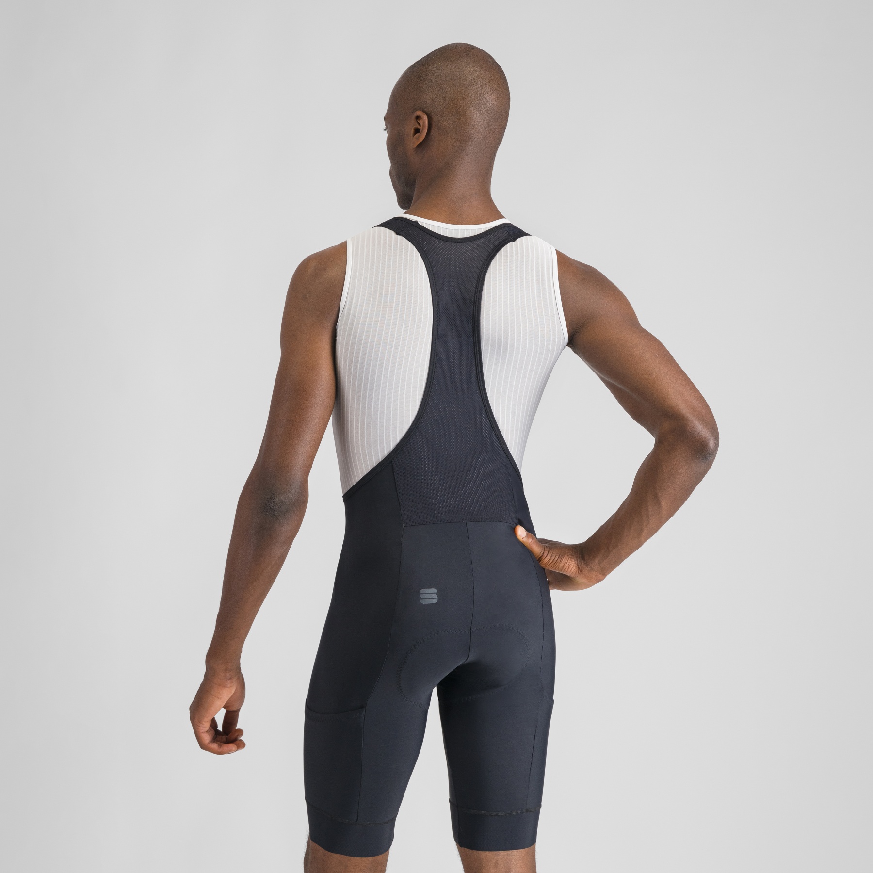 Sportful Giara 2 Bibshort Men - 002 Nero | BIKE24 Sportful Giara 2 Bibshort Men - 002 Nero | BIKE24