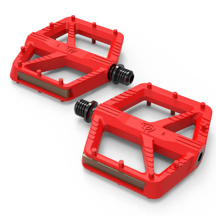 Picture of Early Rider Works Comp - Flat Pedals - red