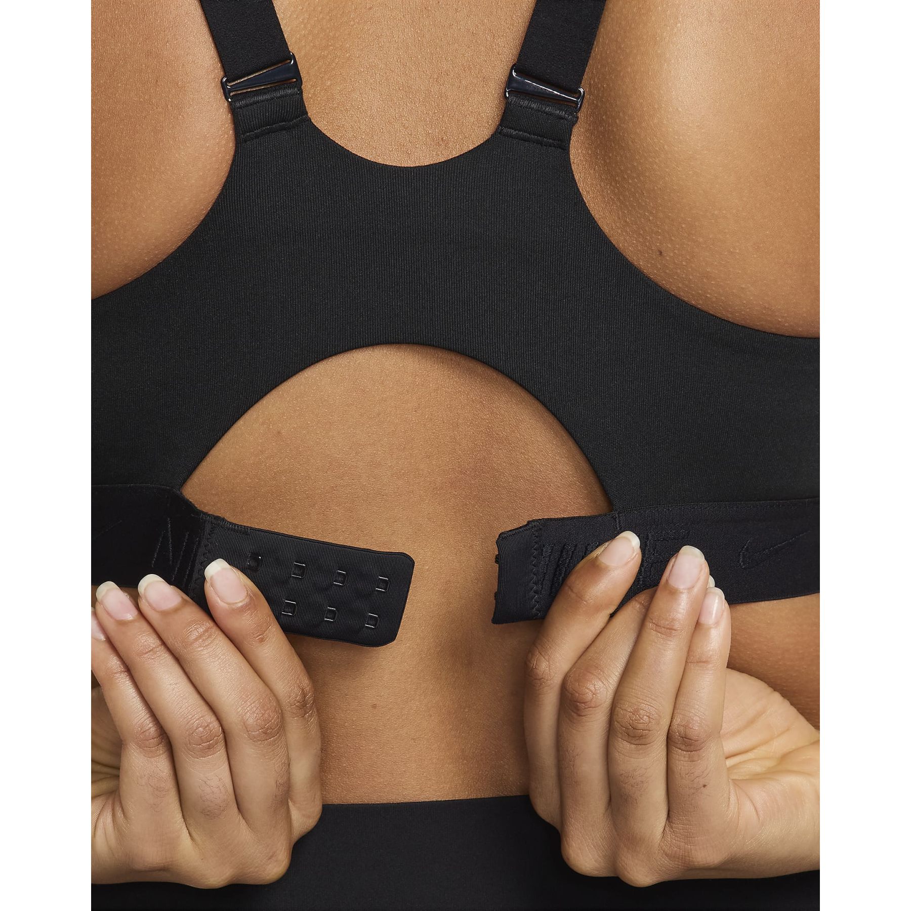 ブラジャー Nike SS25 ACTIVE BRA PADDED (HJ3726 010) Buy Nike Alpha Women's High-Support Padded Zip-Front Sports