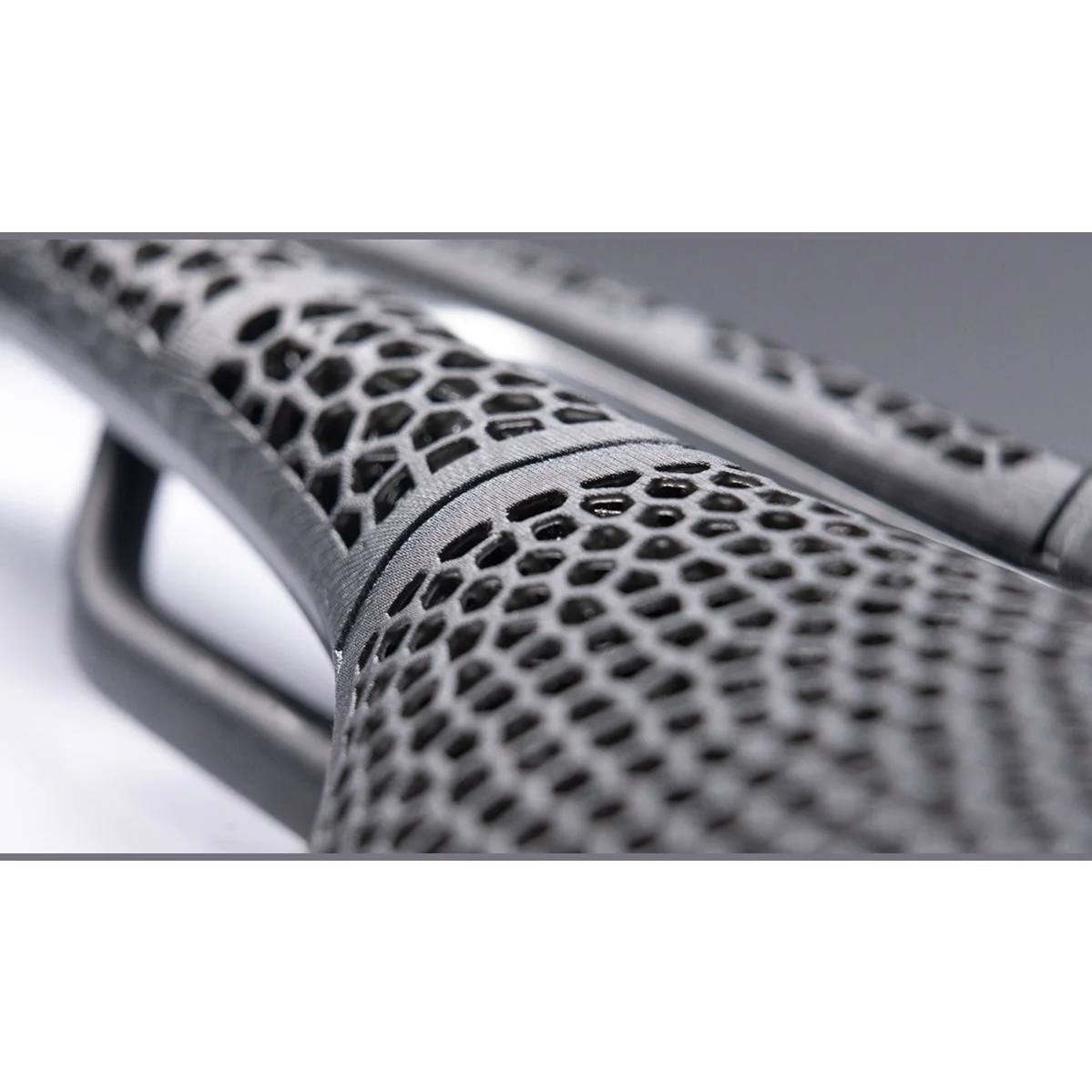 Prologo Nago R4 PAS 3D Saddle - Tirox | 137mm - black | BIKE24