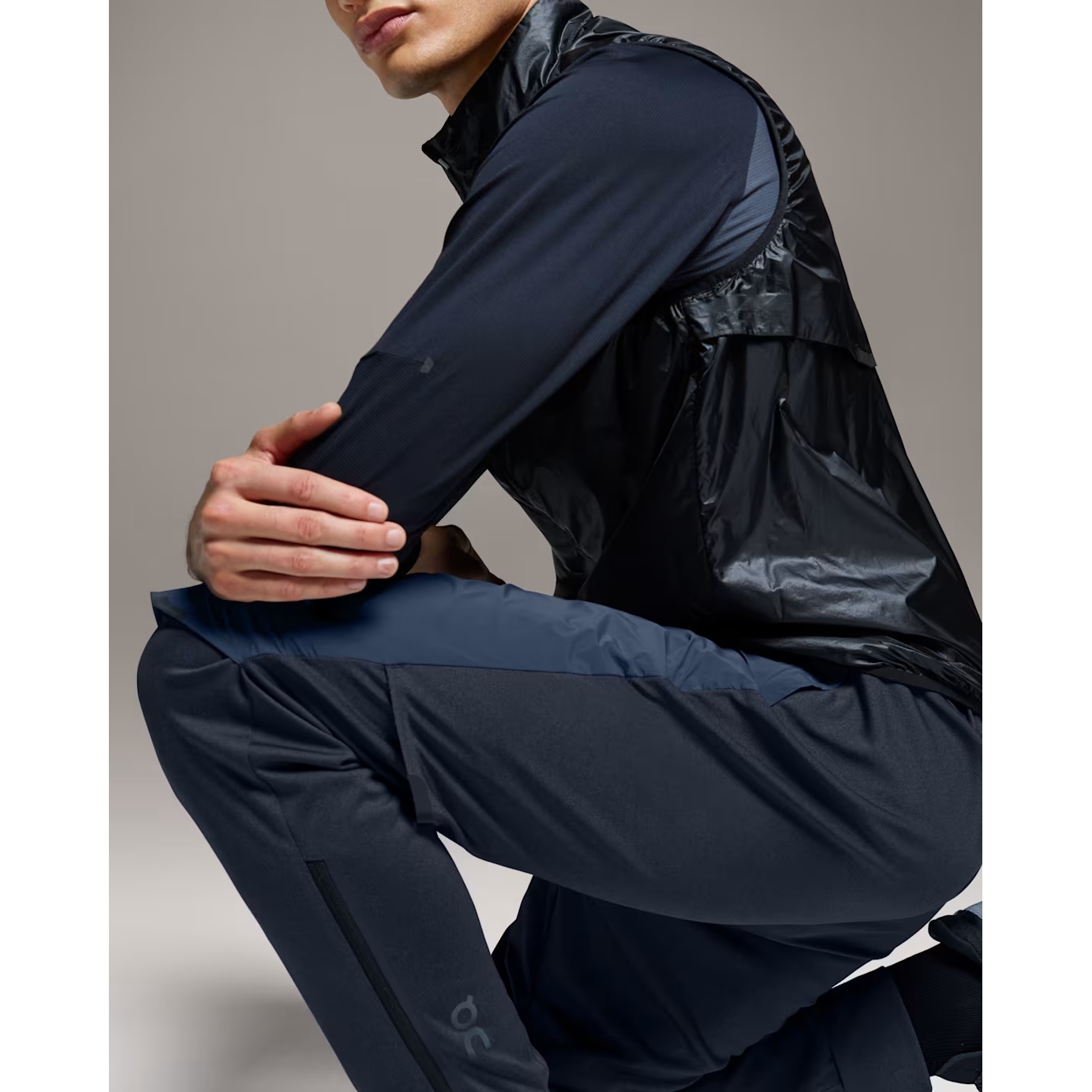 On Weather Pants Men - Black | BIKE24