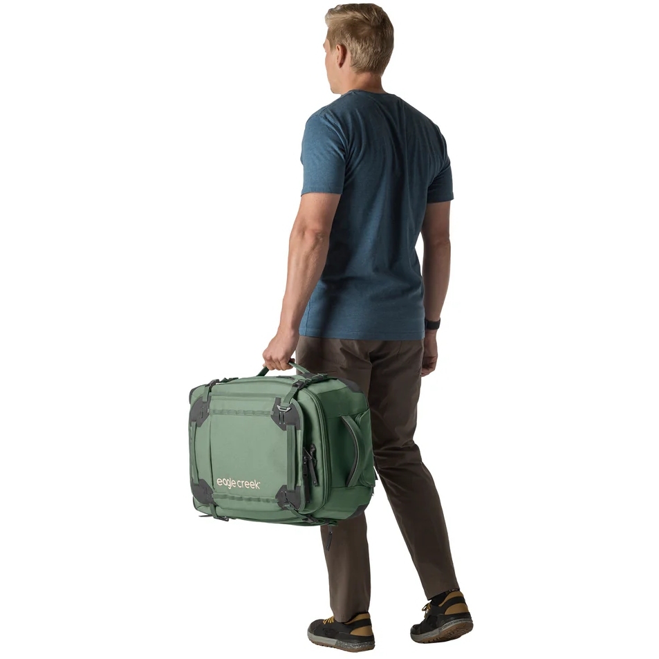 Eagle ベリーバッグ　カーキ Eagle Creek Gear Warrior XE 2 Wheel Convertible Carry On