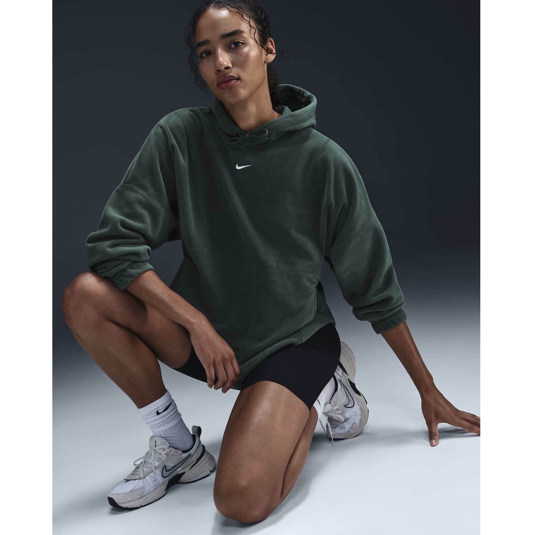 Nike One Therma FIT Oversize Hoodie Women vintage green white FV8076 338