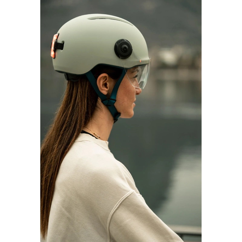 MET Vibe On Mips Bike Helmet Black Matt