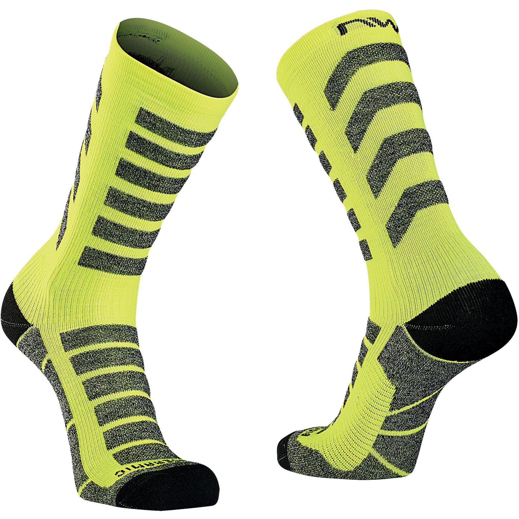 Picture of Northwave Husky Ceramic High Socks - yellow fluo 40