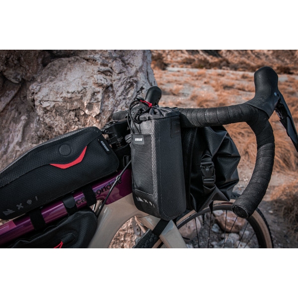 handlebar pouch