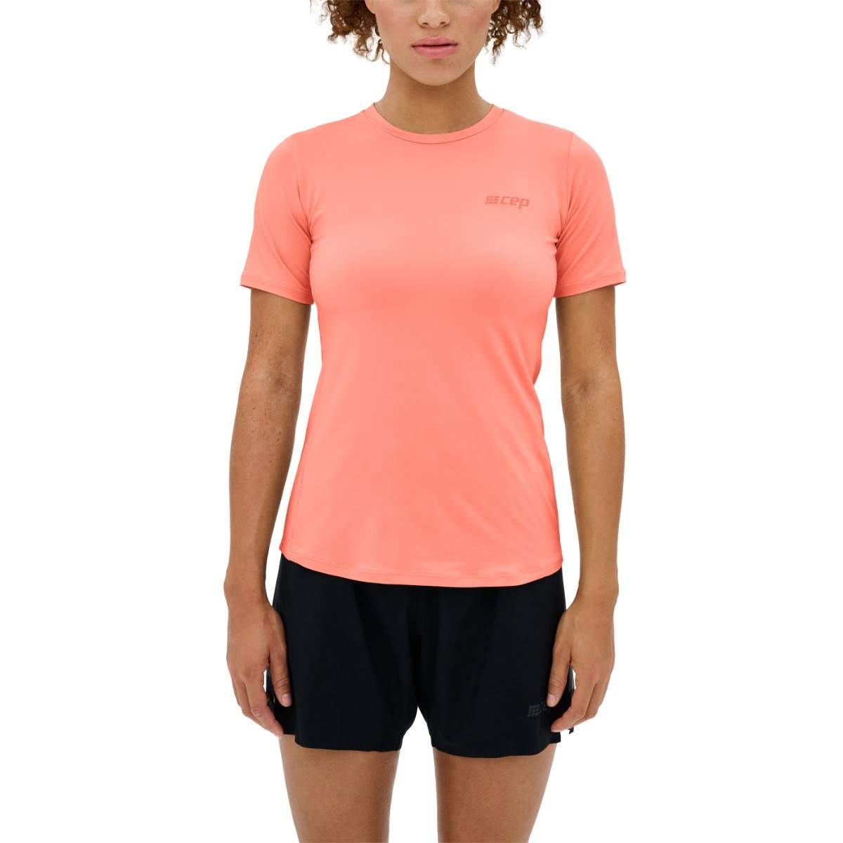 Picture of CEP The Run Round Neck T-Shirt V5 Women - coral