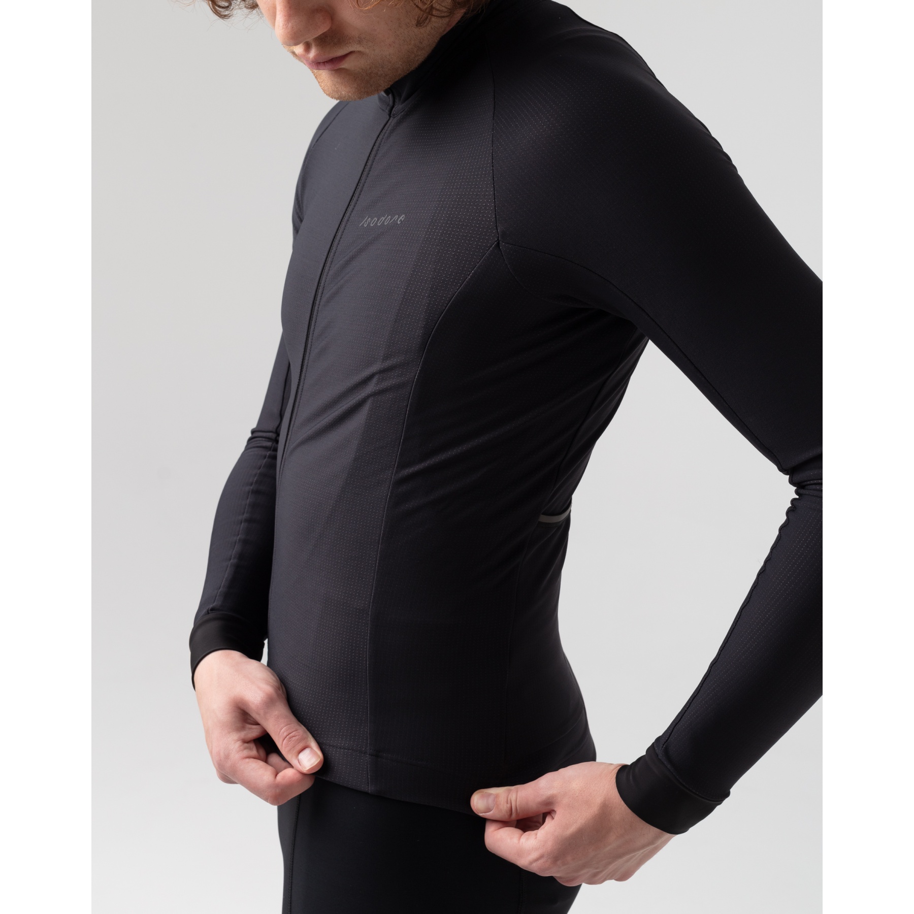 Isadore Debut Winter Long Sleeve Jersey Men - Black | BIKE24