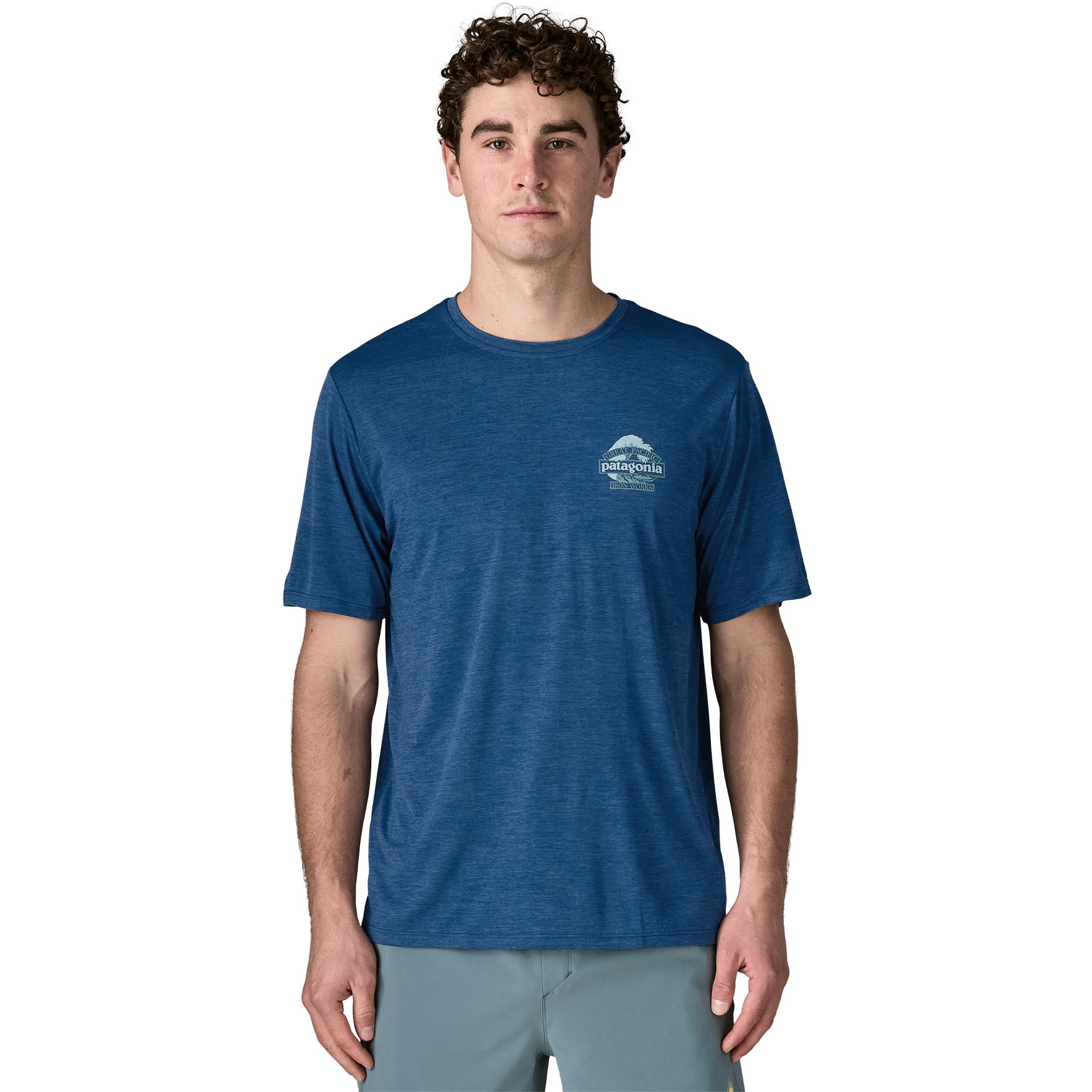 Мужская кепка Patagonia Cap Cool Daily Shirt - Большие волны - Clement Blue - Светло-синий Клемент X-Dye blue